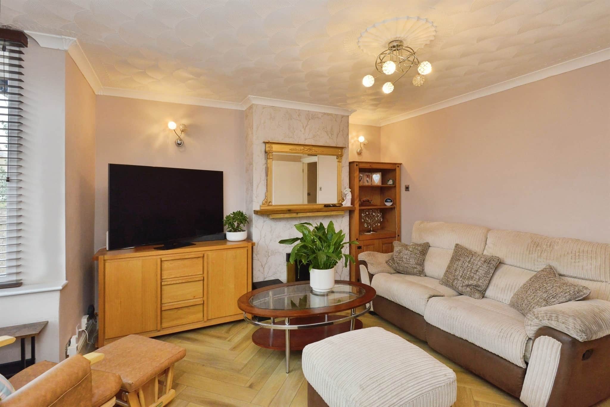 Property at Eaton Avenue, Bletchley, MILTON KEYNES