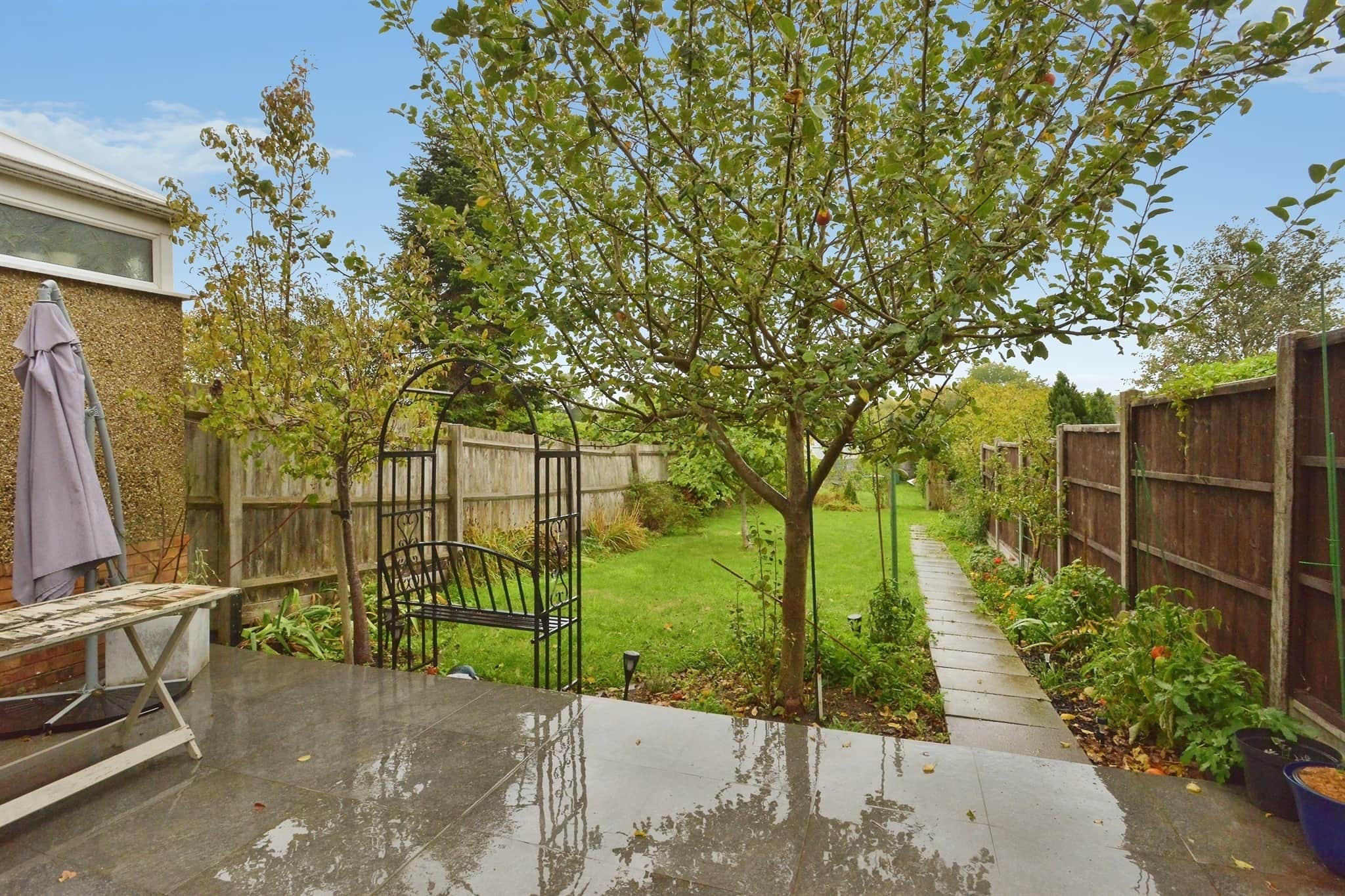 Property at Eaton Avenue, Bletchley, MILTON KEYNES