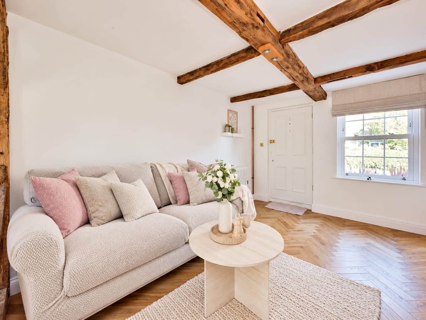 Property at Dutts Cottages, West Malling