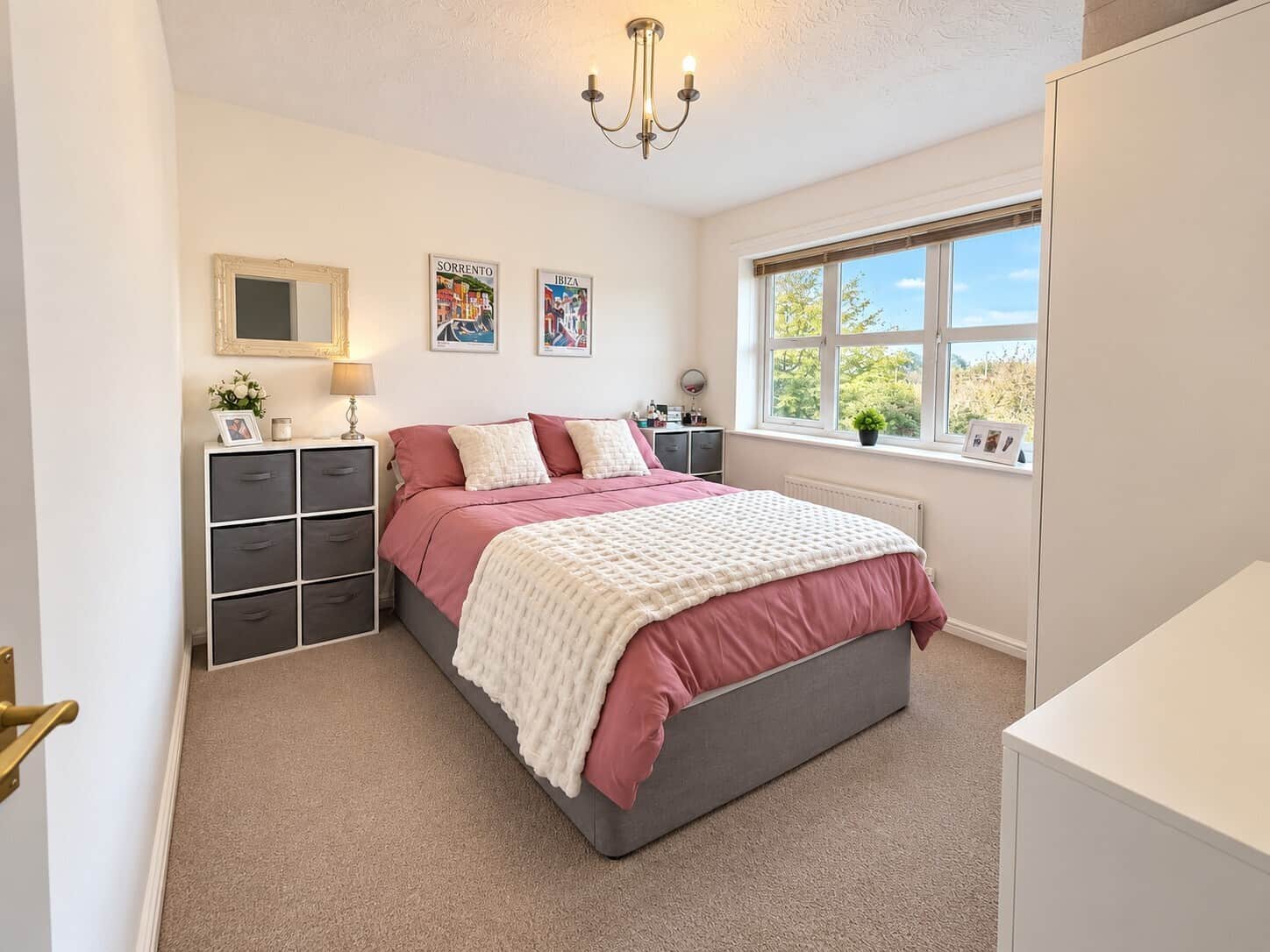 Property at Blackwellhams, Chippenham