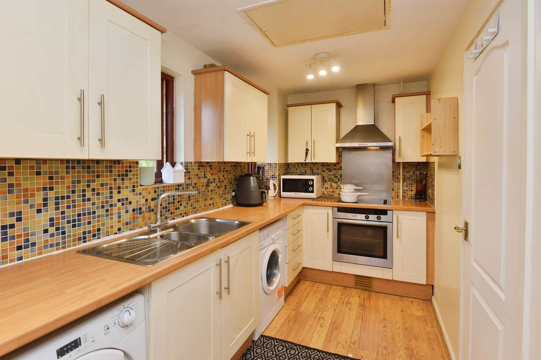 Property at Cockerell Grove, Shenley Lodge, Milton Keynes