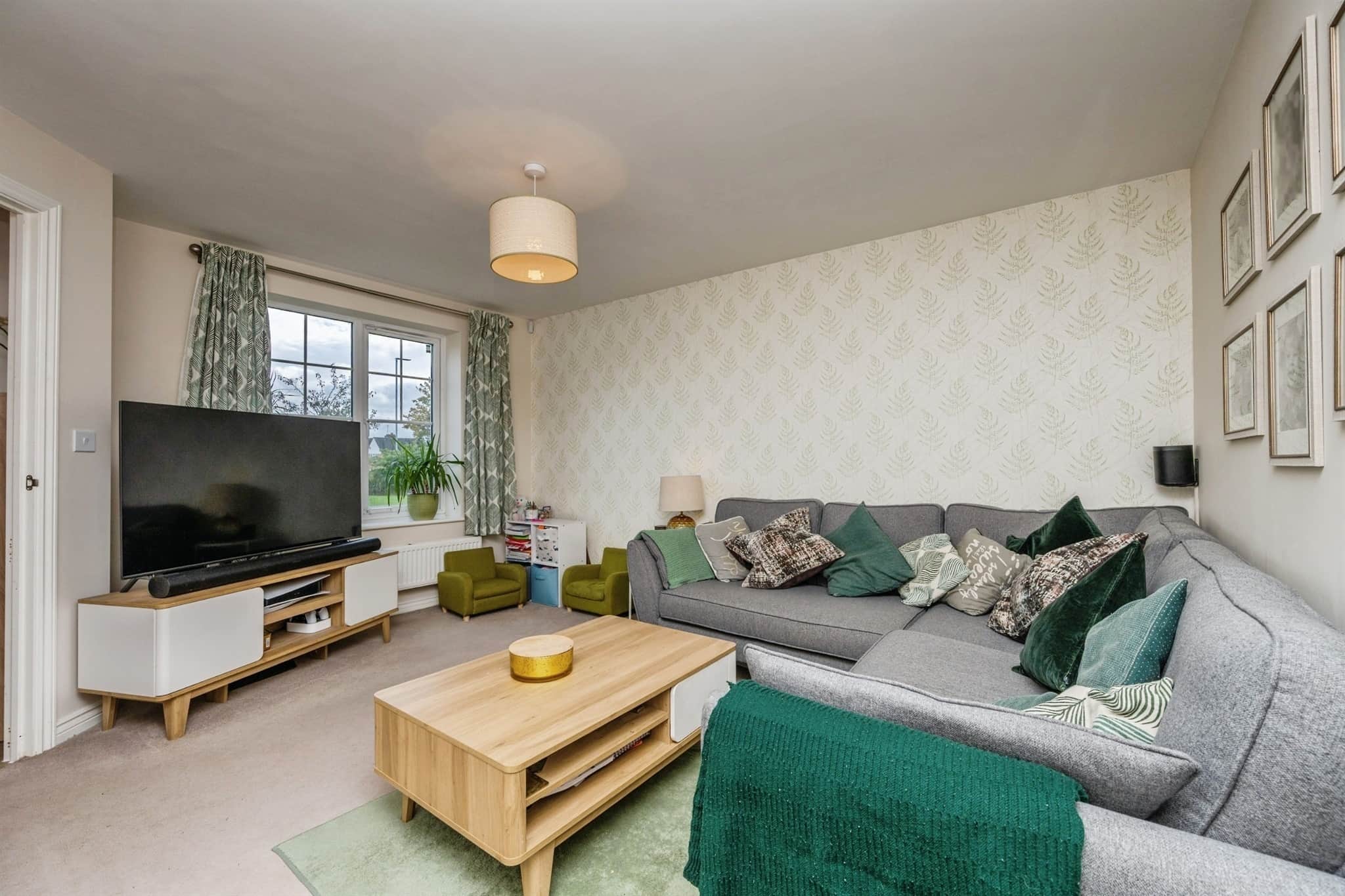 Property at Gorse Fields, Pershore