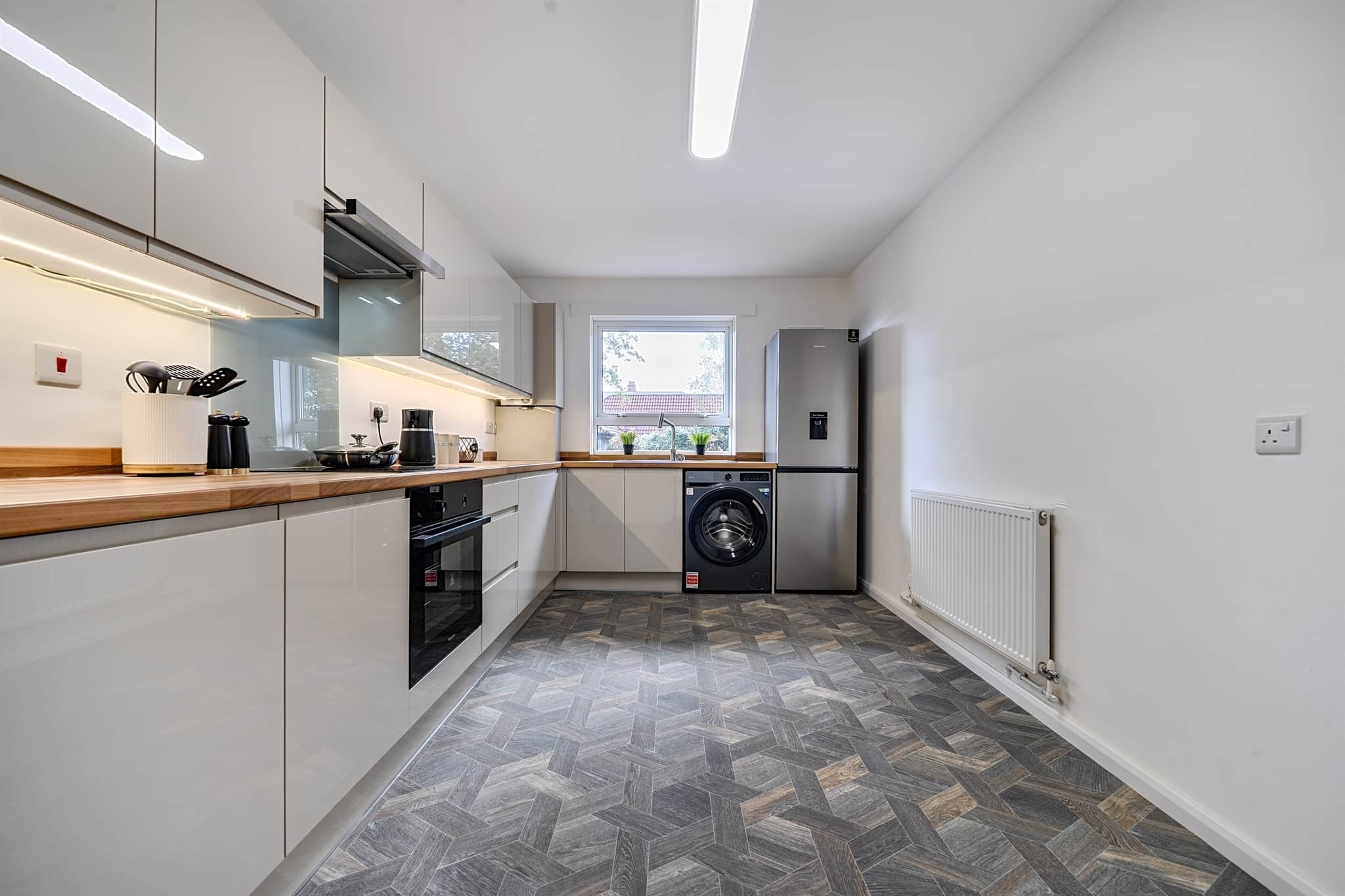 Property at Snedshill Way, Snedshill, Telford