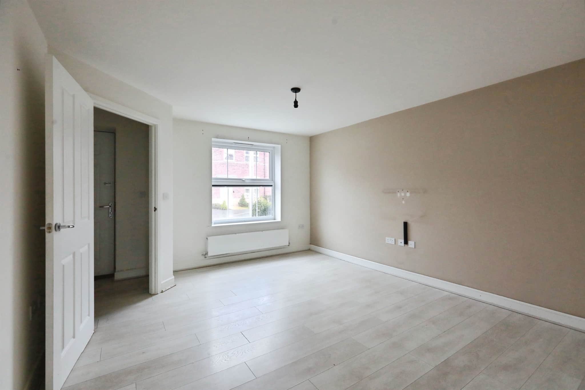 Property at Yew Tree Way, Barford, Warwick