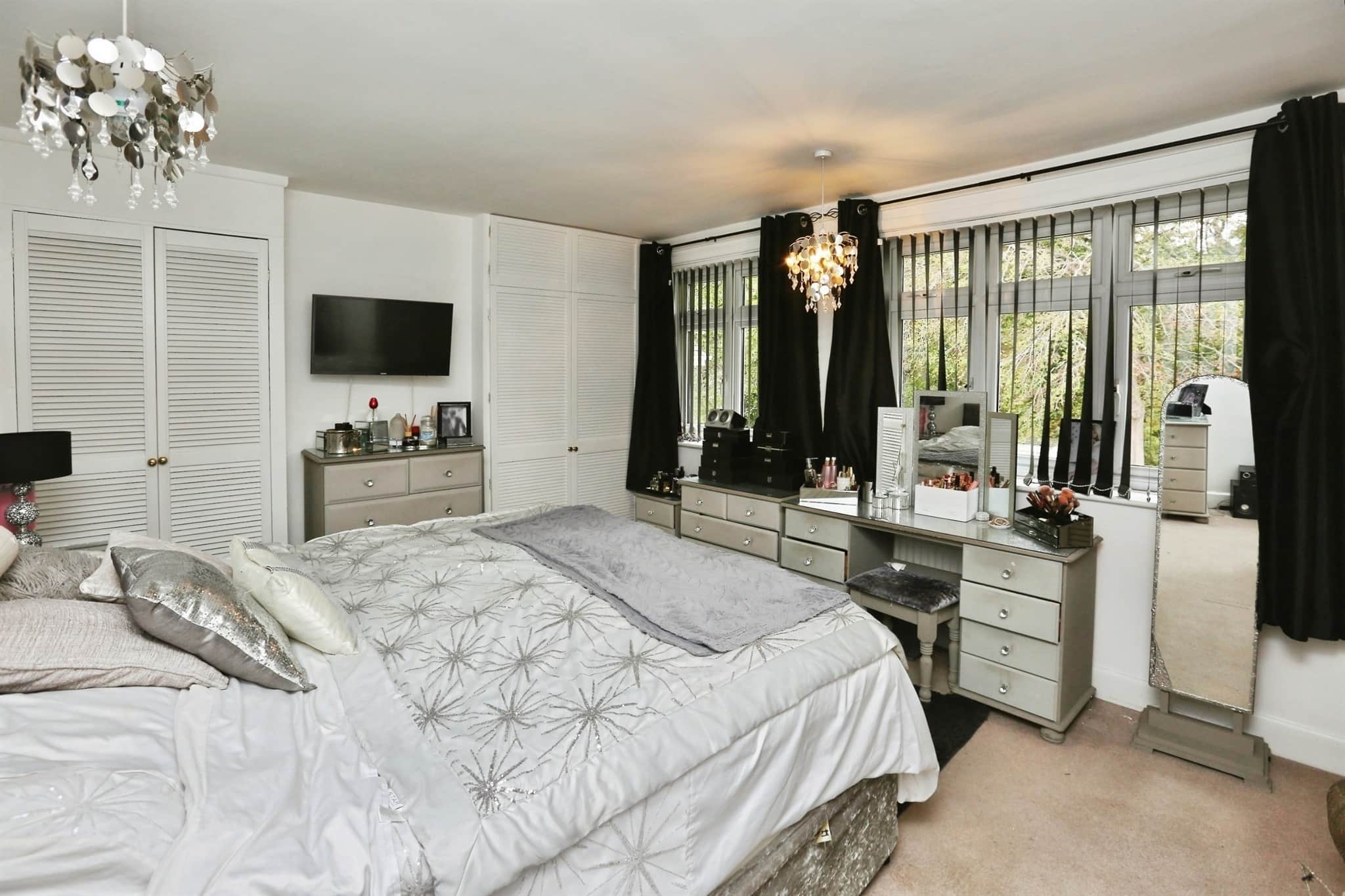 Property at Carisbrooke Drive, Southampton