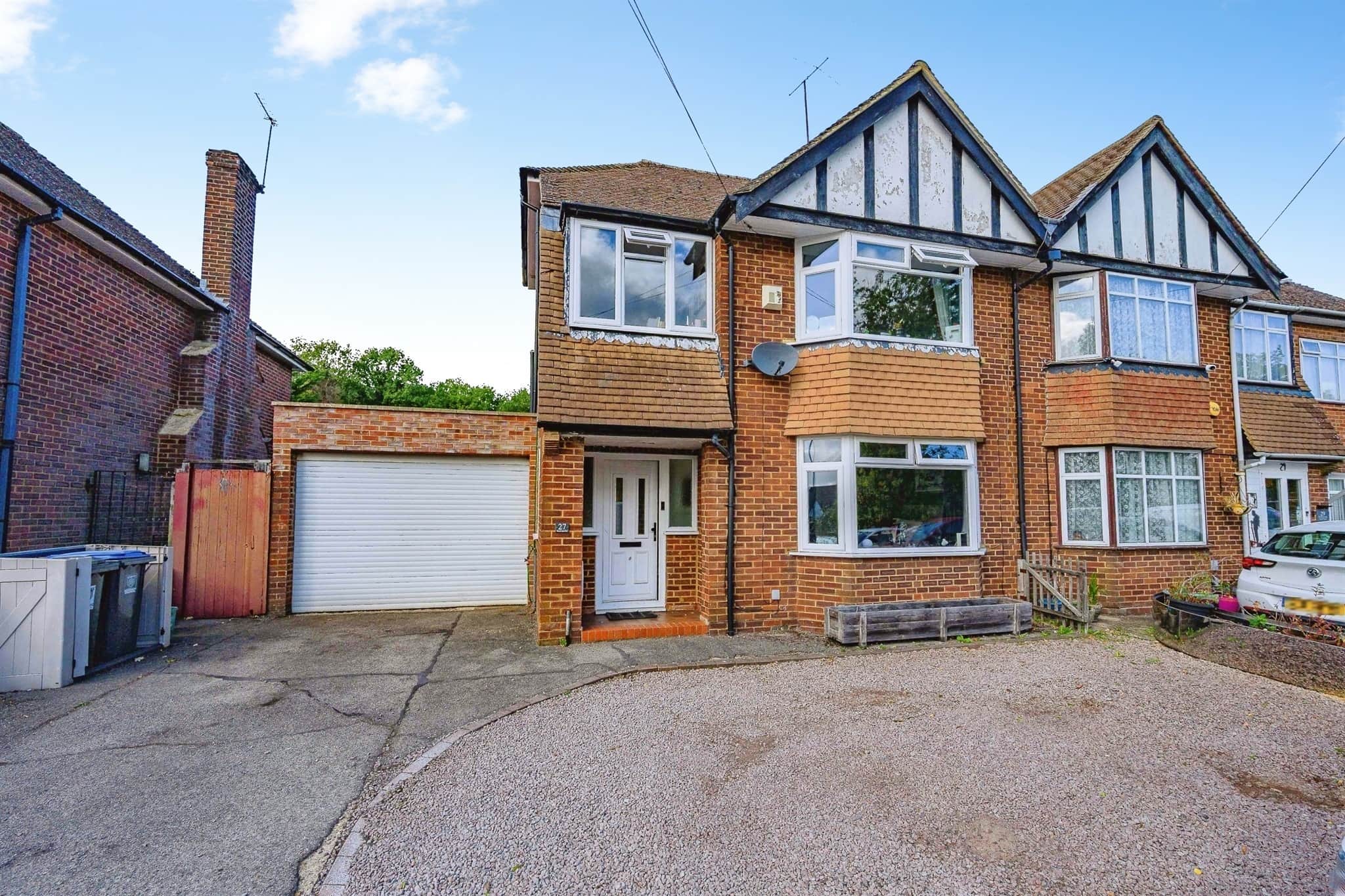 Property at Wood Lane End, Hemel Hempstead