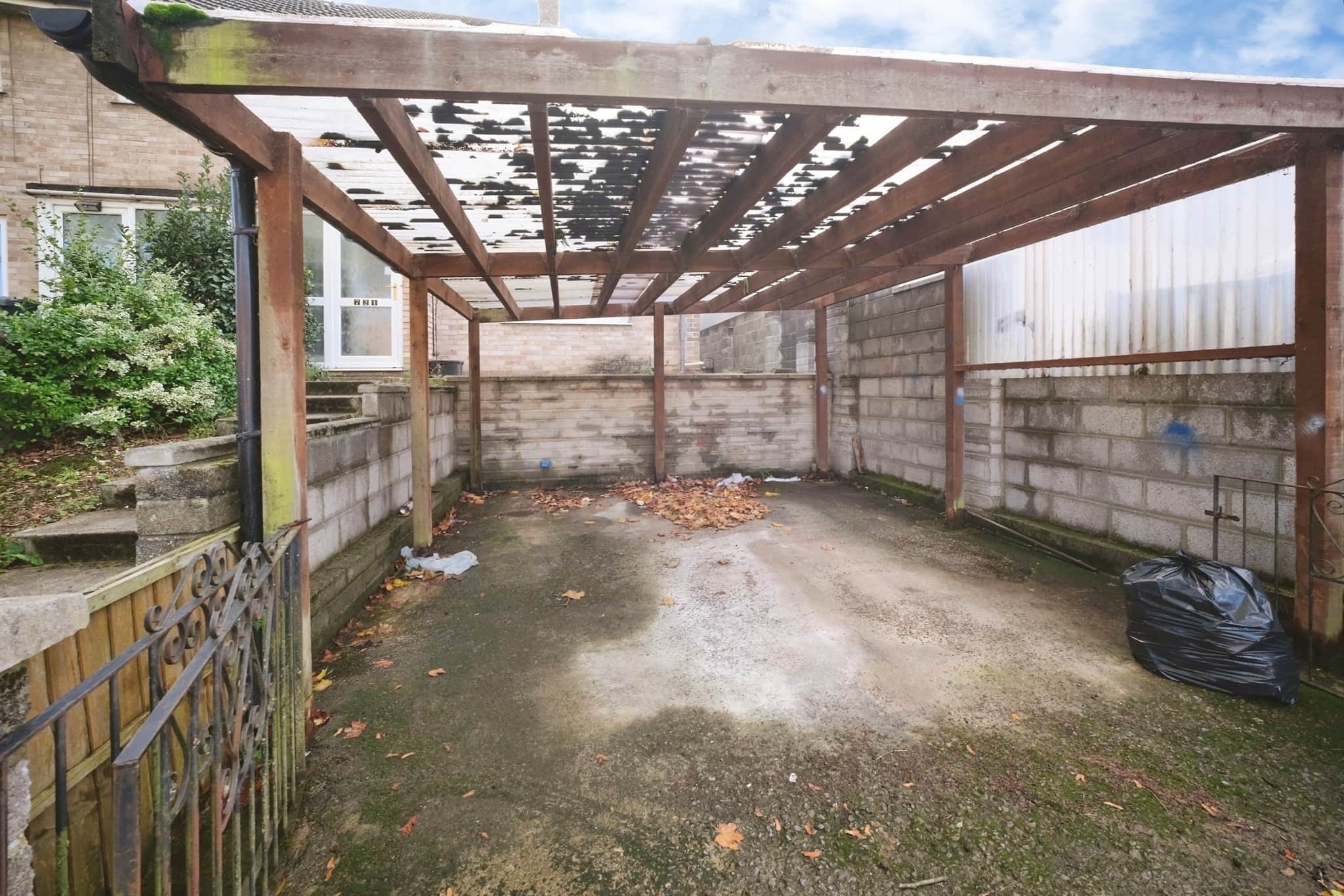 Property at Bishport Avenue, Bristol