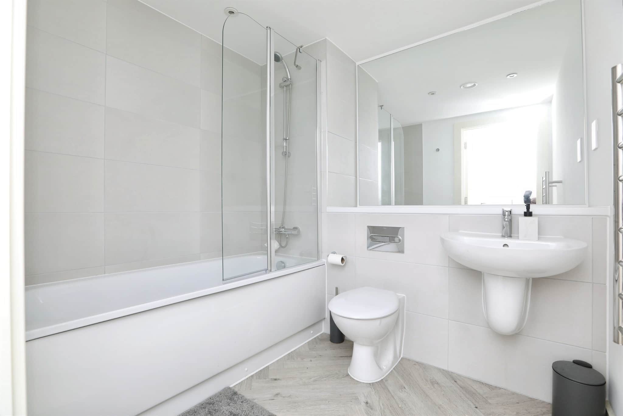 Property at Gillingham Gate Road, Chatham