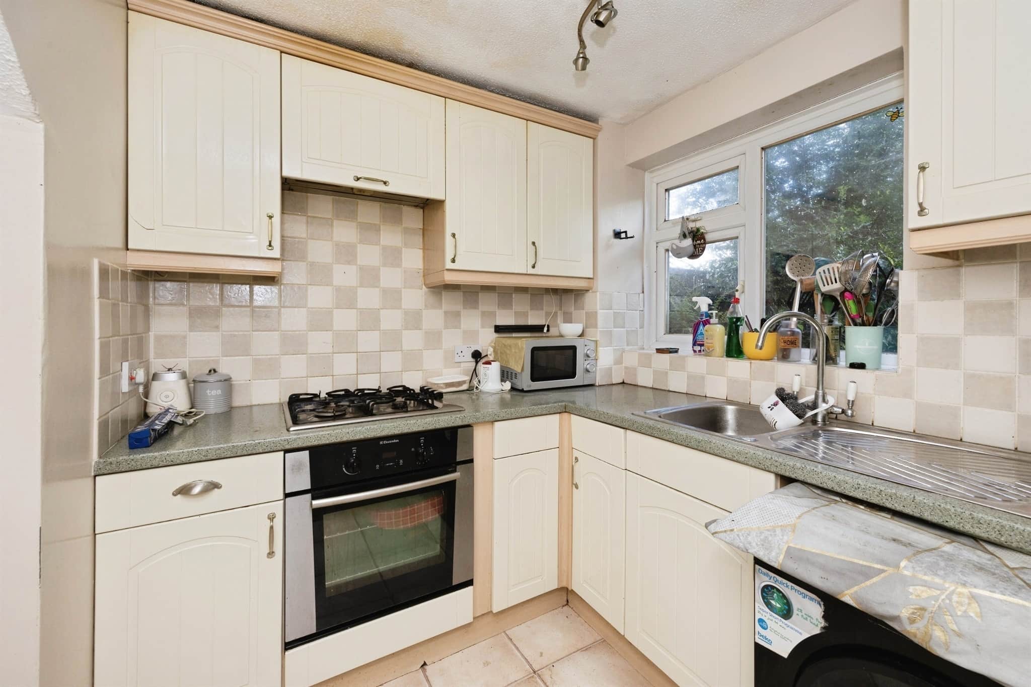 Property at Arden Drive, Ashford