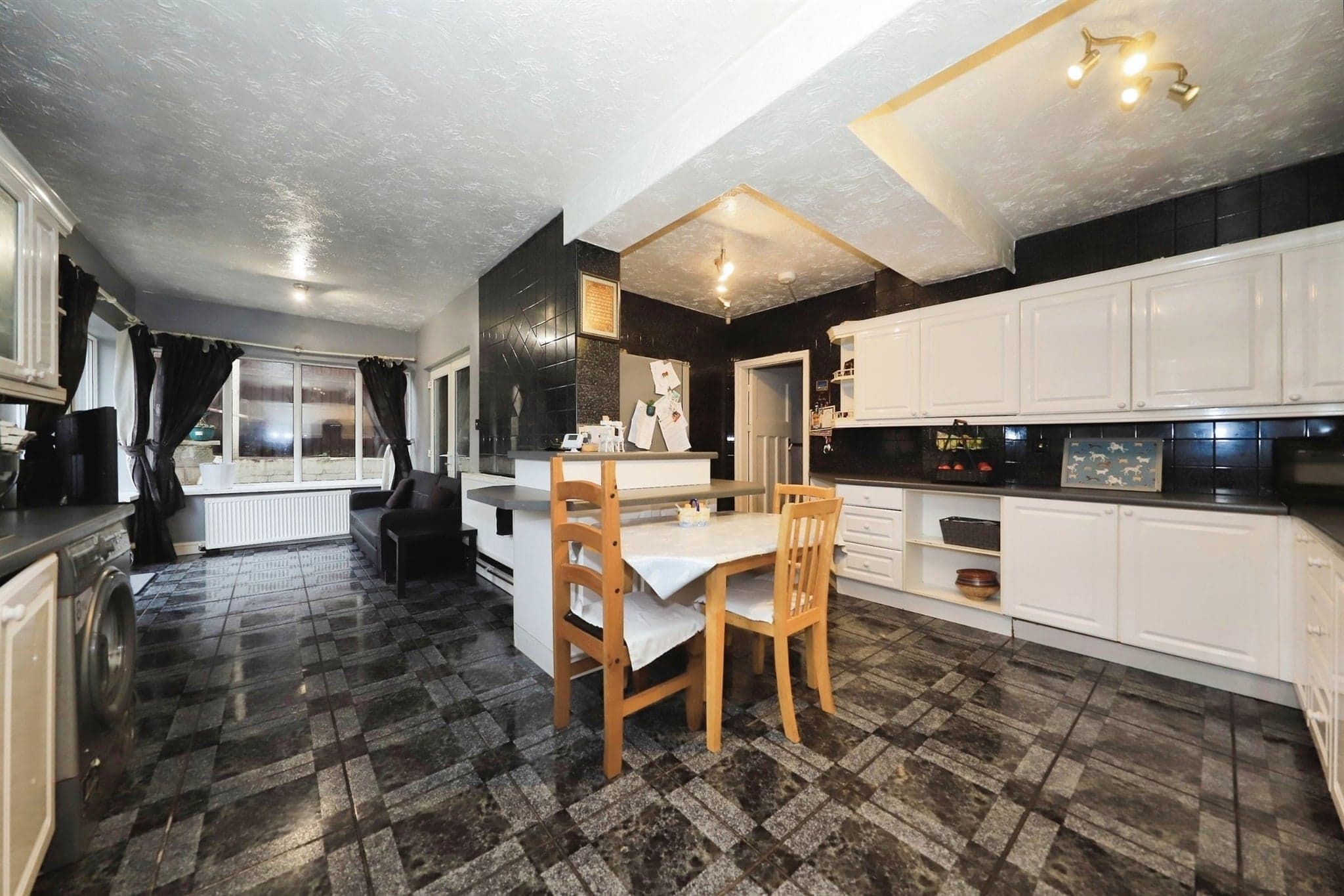 Property at Birmingham New Road, Lanesfield, Wolverhampton