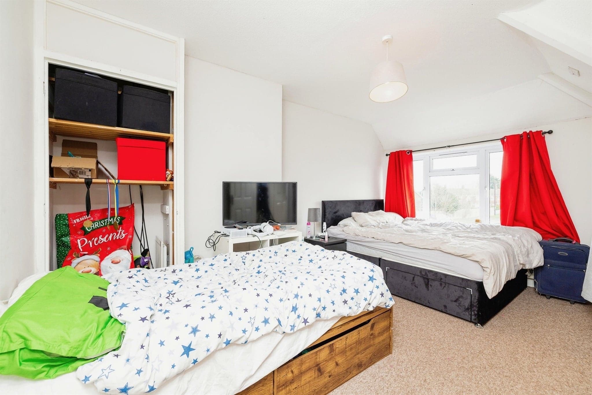 Property at Buckingham Road, Steeple Claydon, Buckingham