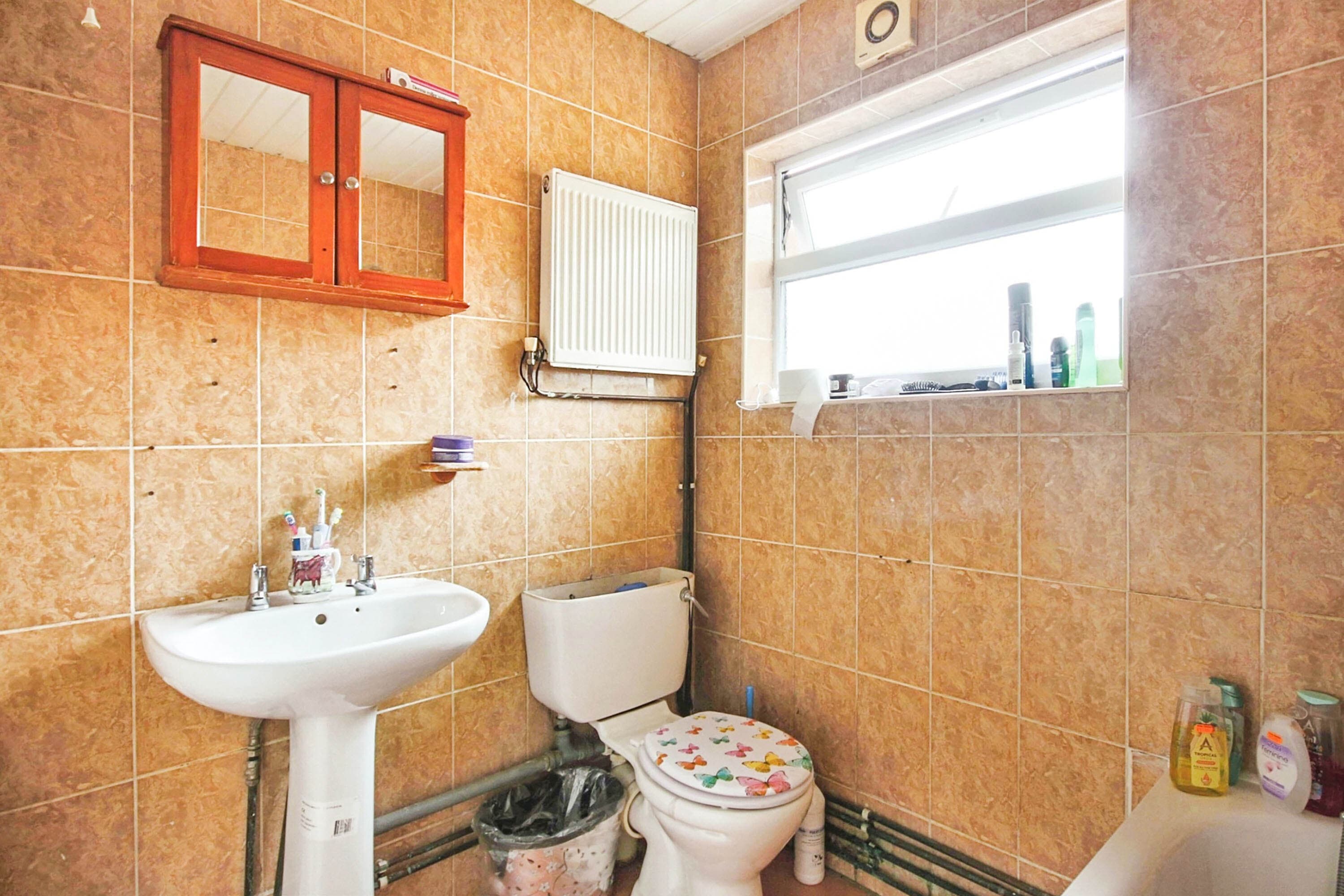 Property at Victory Road, Coventry