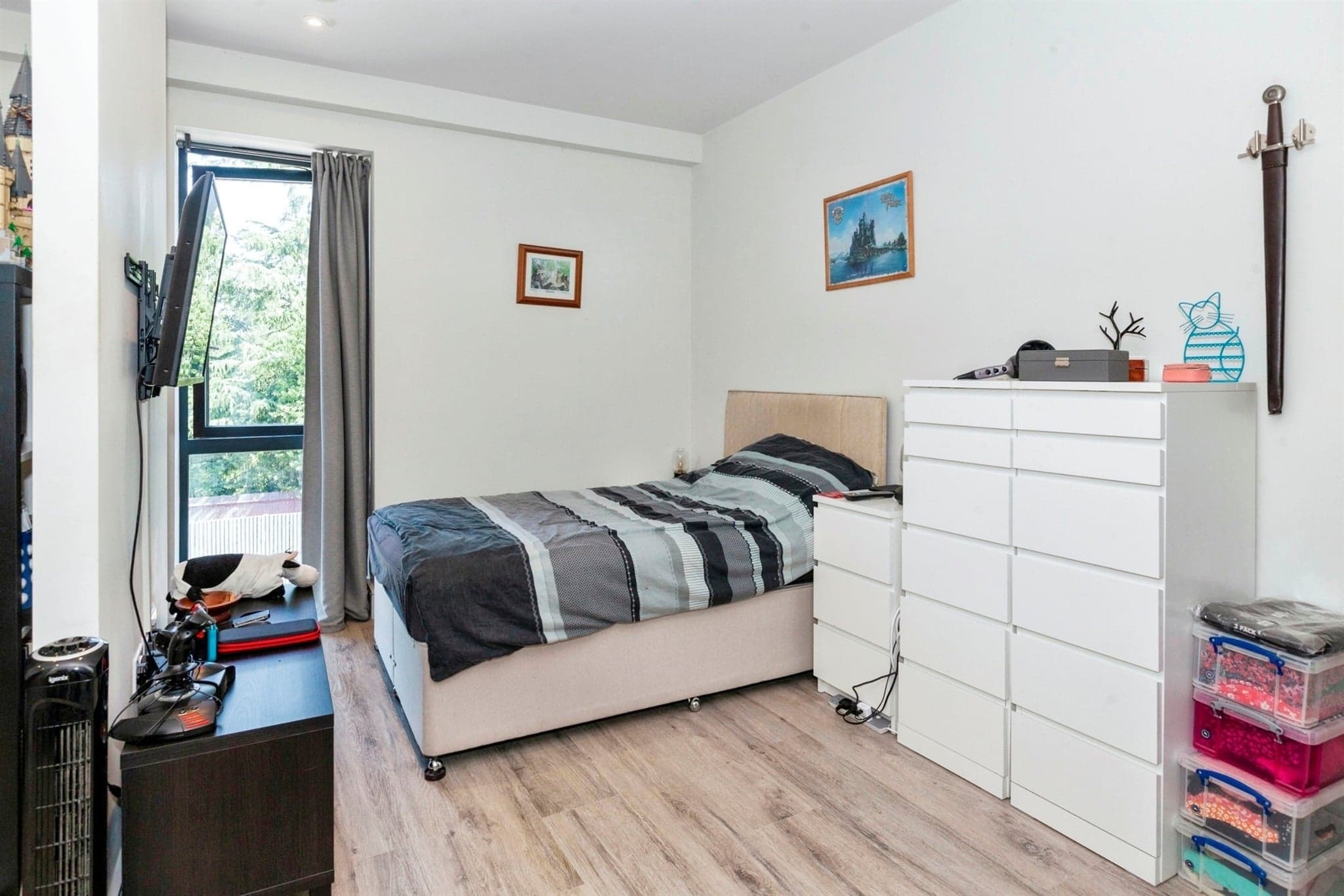 Property at Nixey Close, Slough