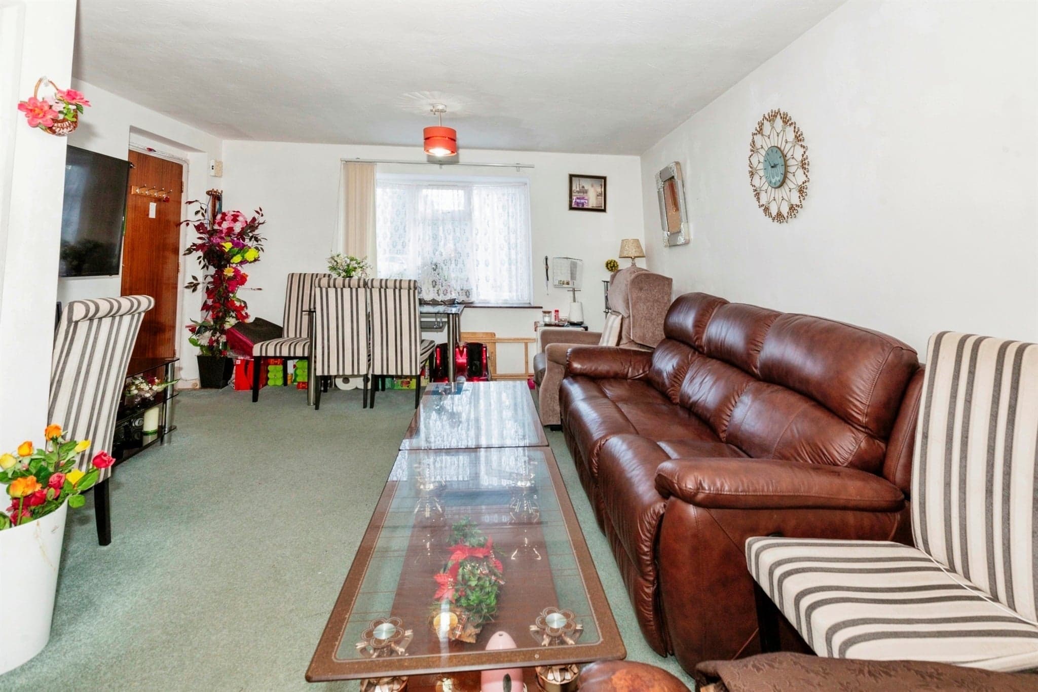 Property at Oatlands Drive, Slough