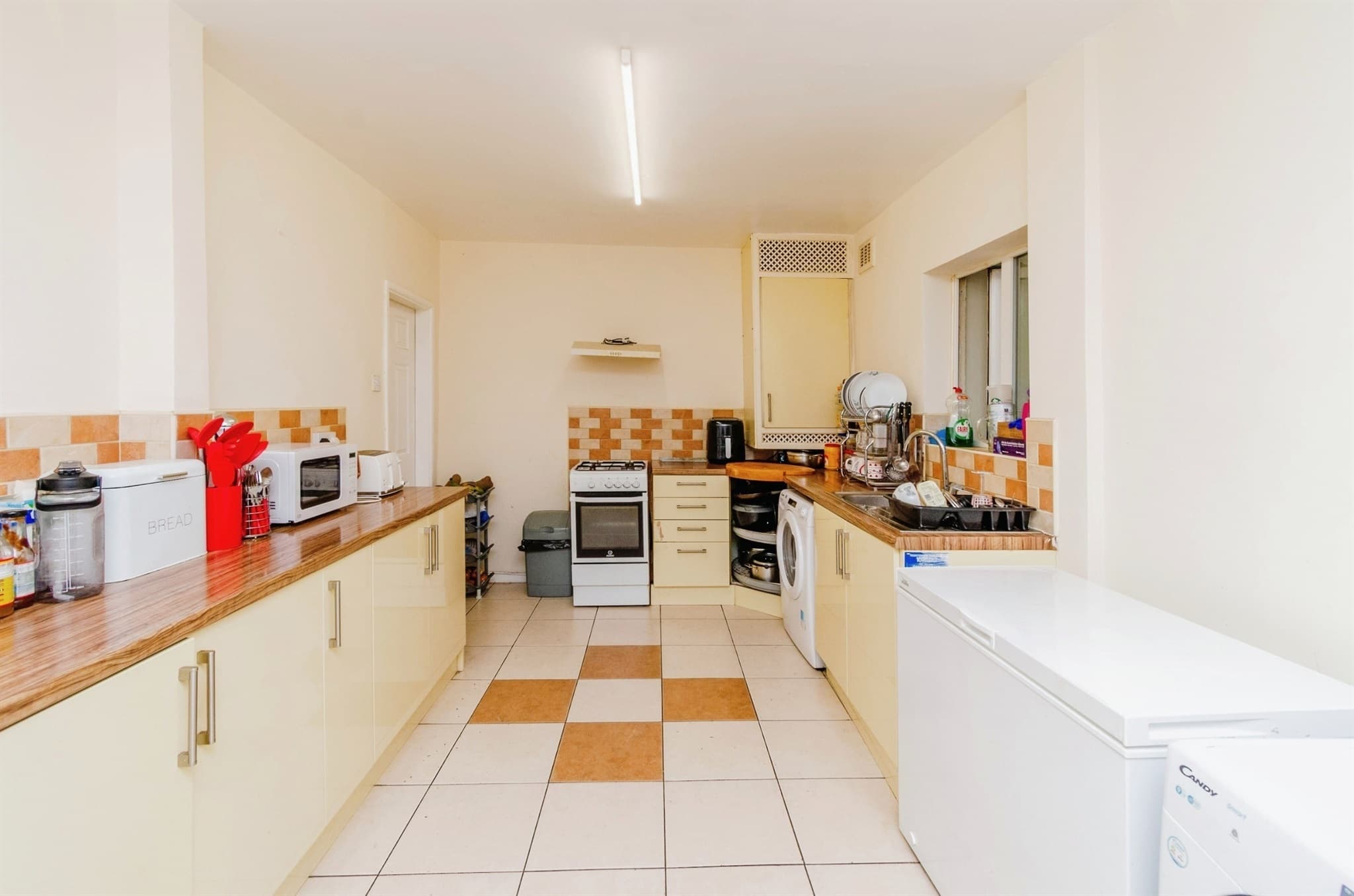 Property at Kelvin Place, Walsall