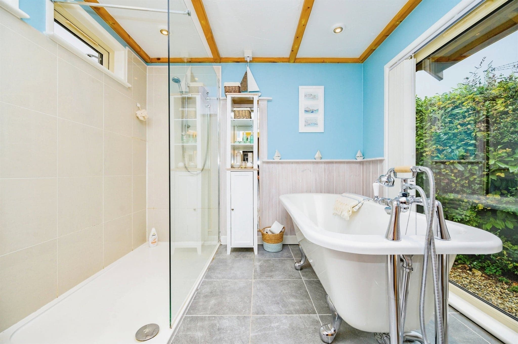 Property at Lye Lane, Bricket Wood, St. Albans