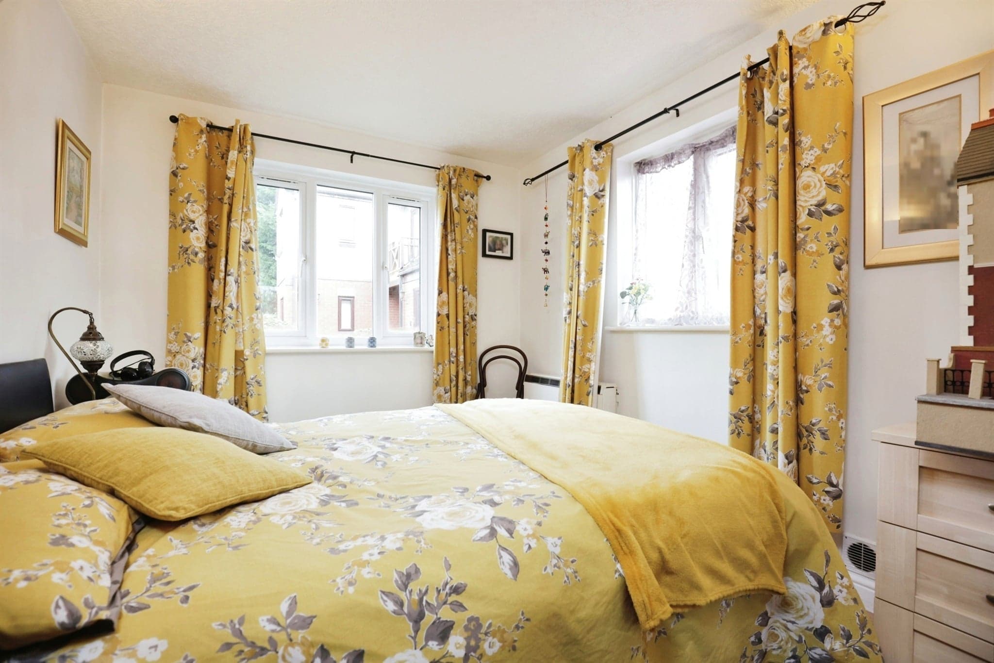 Property at Alexandra Court, Kenilworth