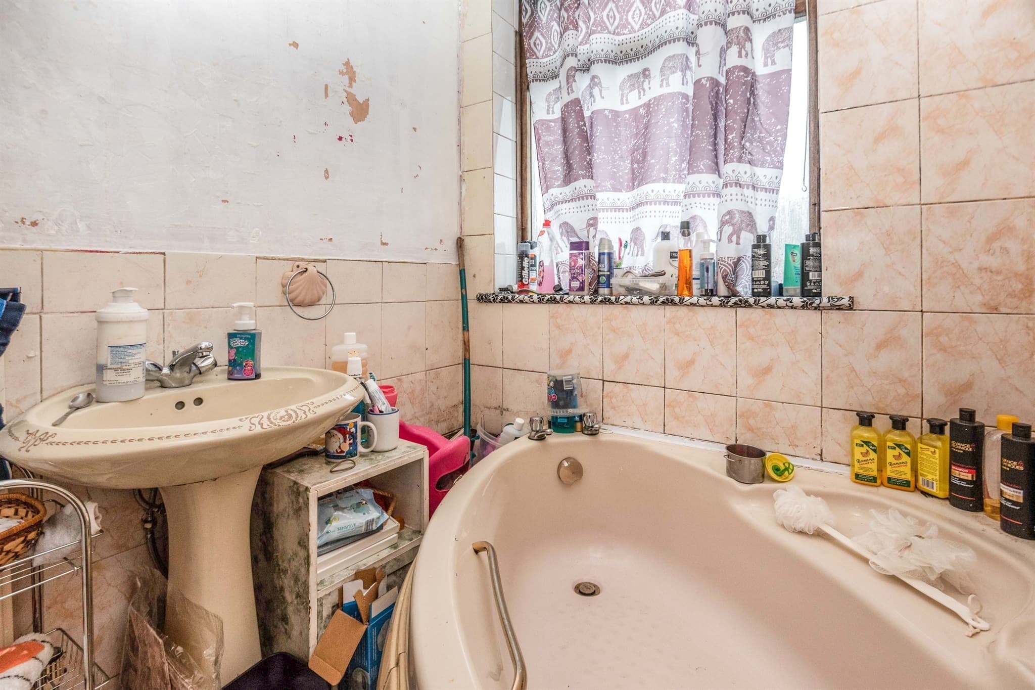 Property at Dingle Avenue, Cradley Heath