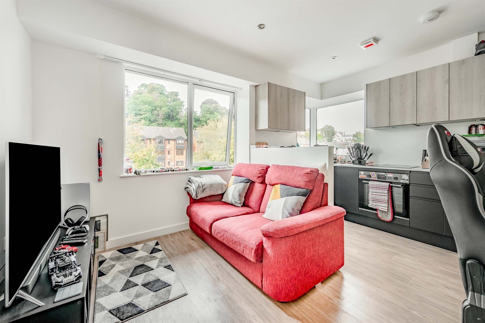 Property at Brighton Road, Redhill