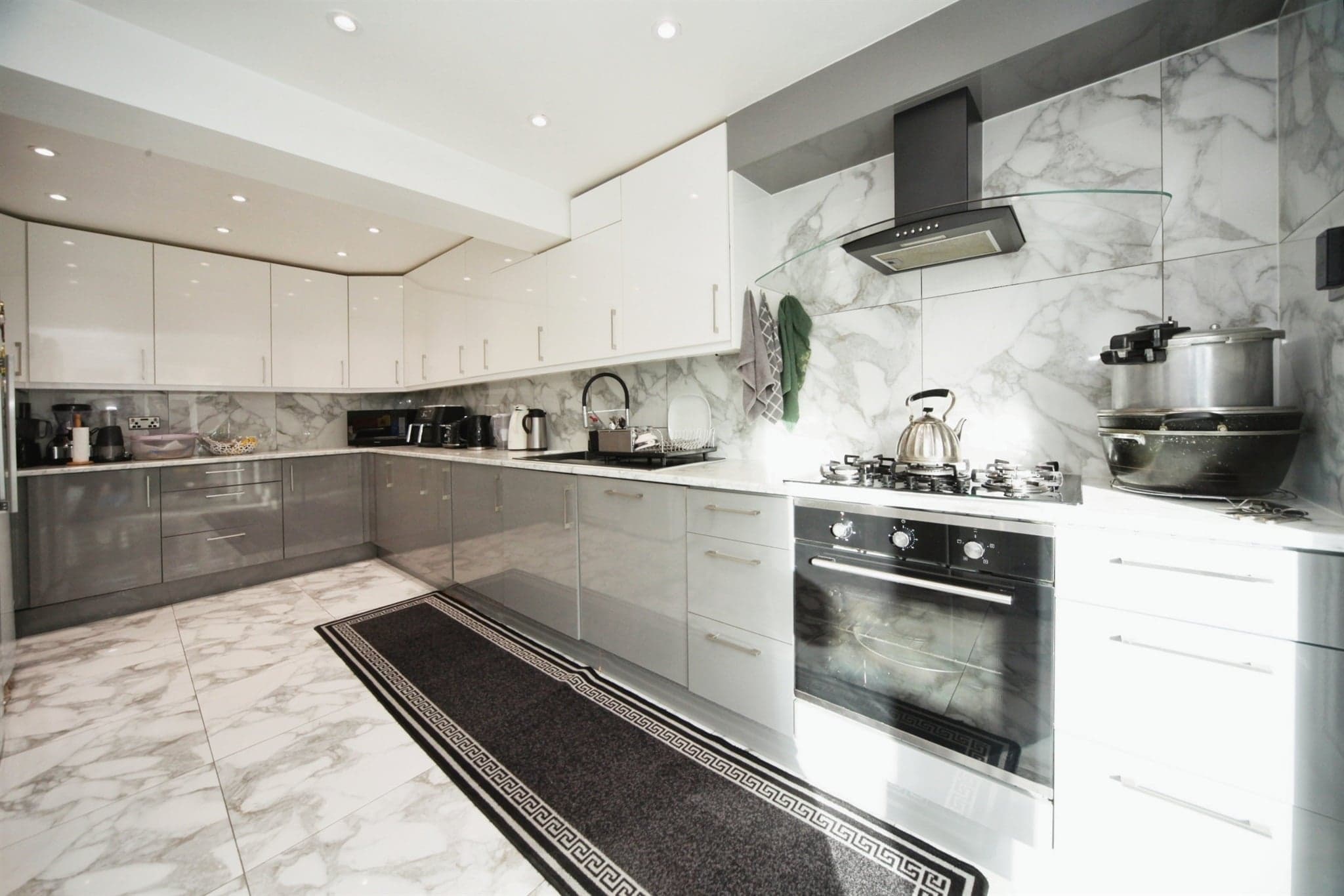 Property at Hitchin Road, Luton