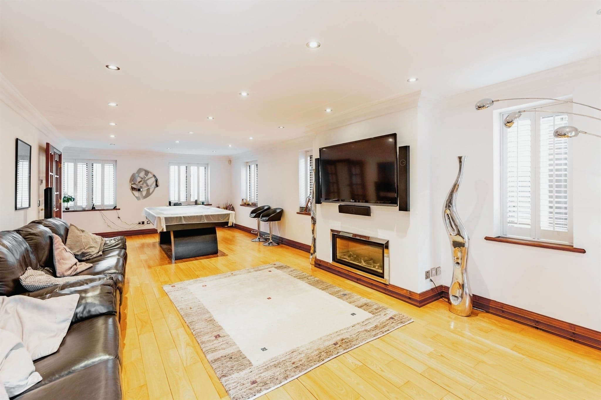 Property at Ashford Crescent, Grange Farm, Milton Keynes