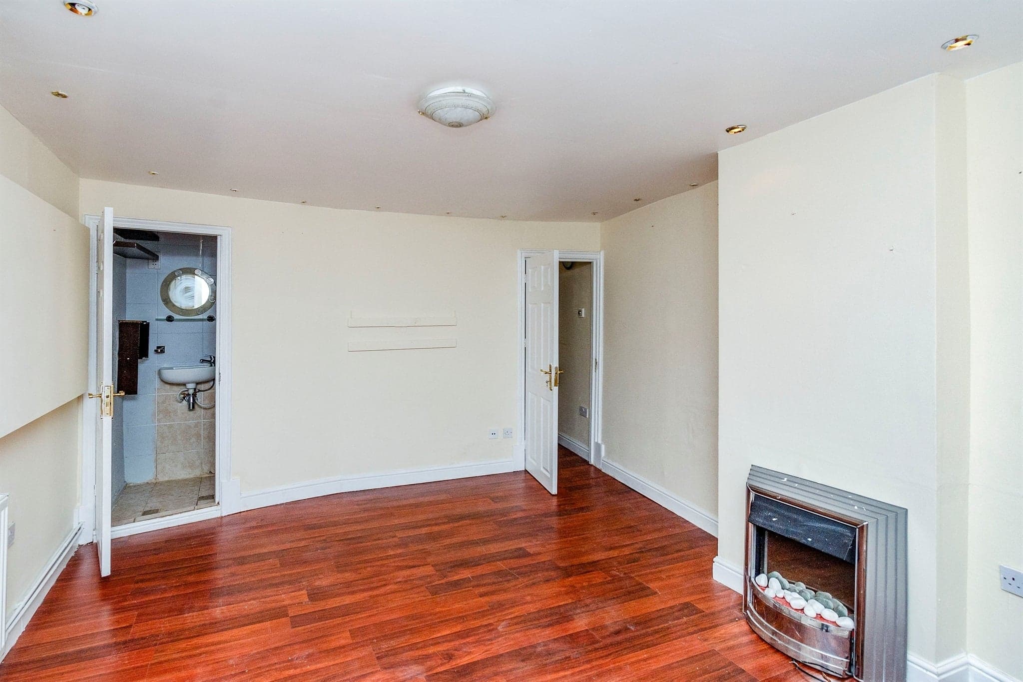 Property at Thetford Gardens, Wednesfield, Wolverhampton