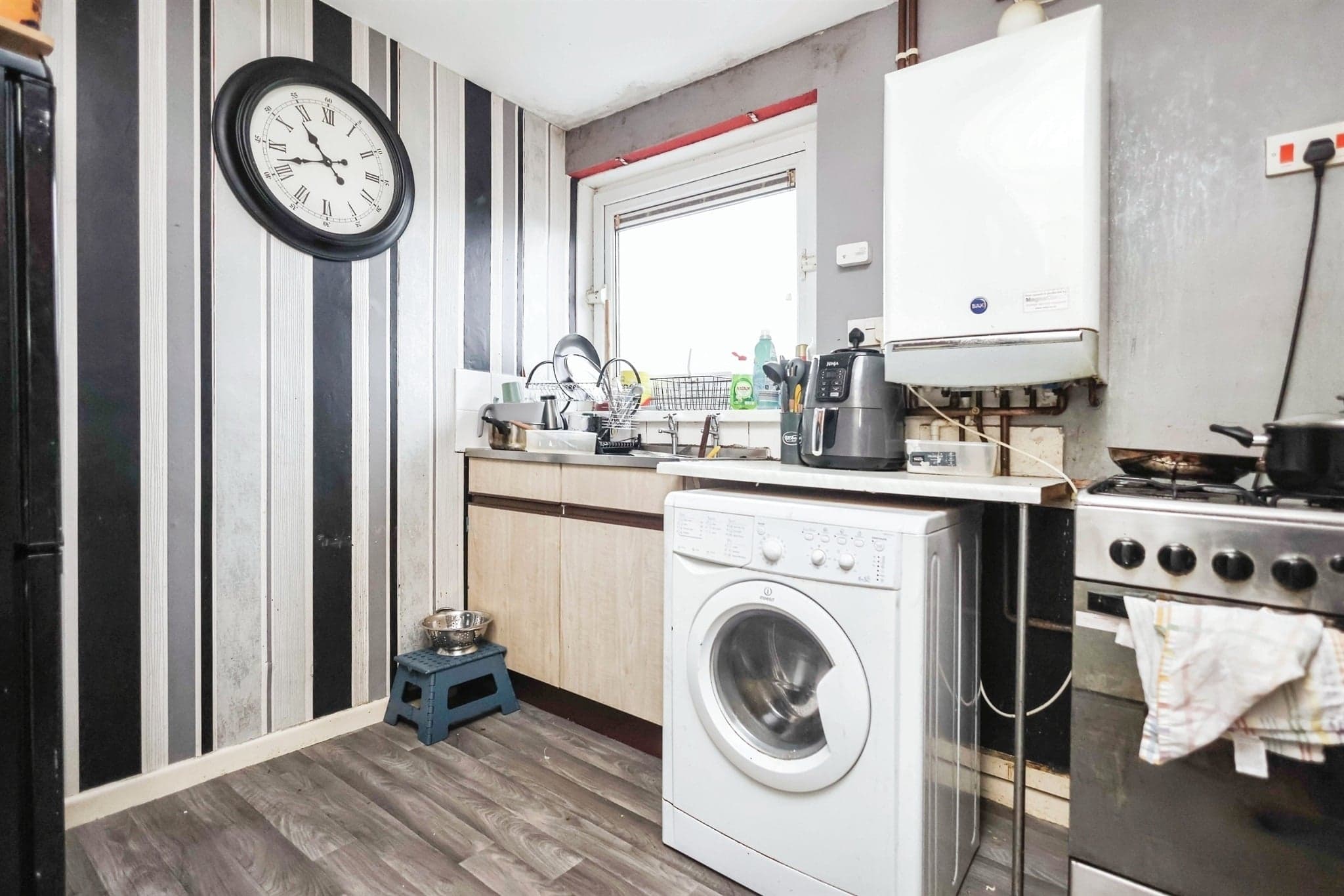 Property at Blue Rock Place, Tividale, Oldbury