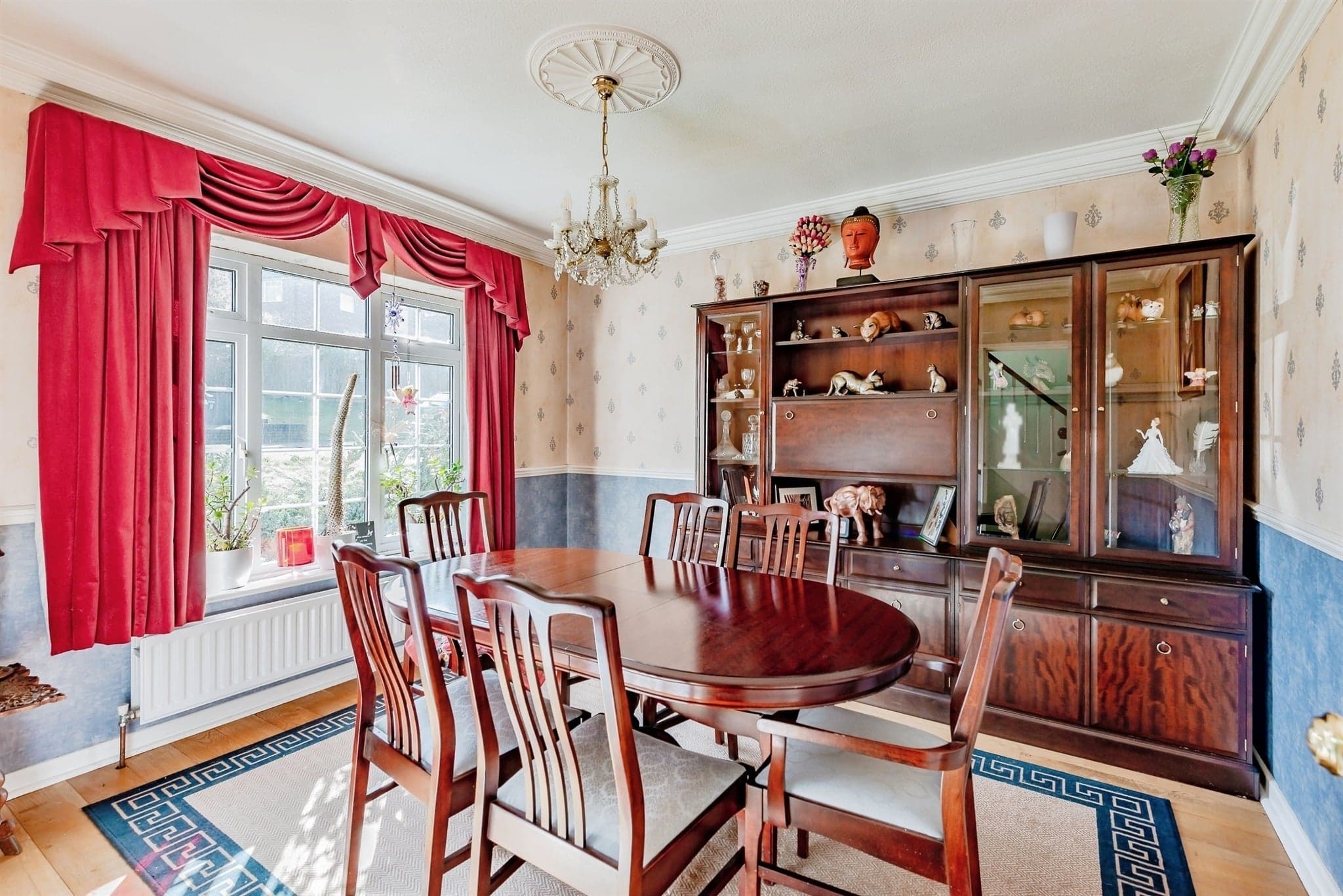 Property at Milton Crescent, East Grinstead