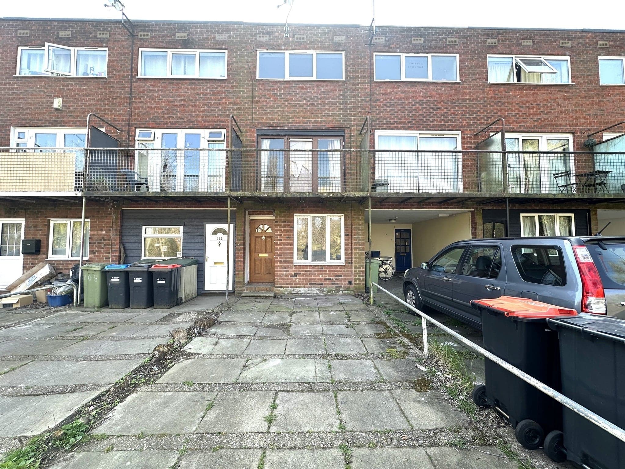 Property at Waterside, Peartree Bridge, Milton Keynes