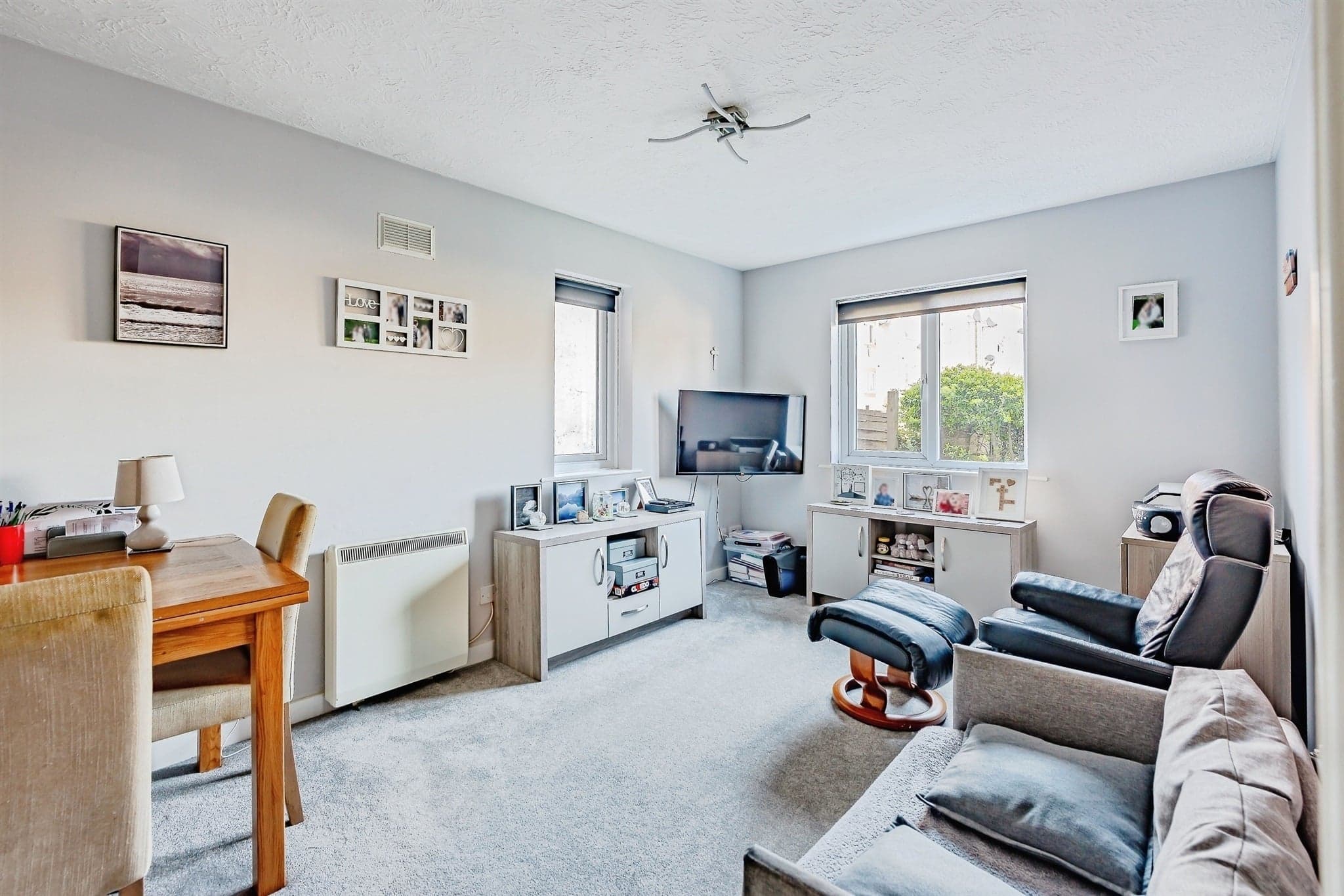Property at Station Approach West, Earlswood, Redhill