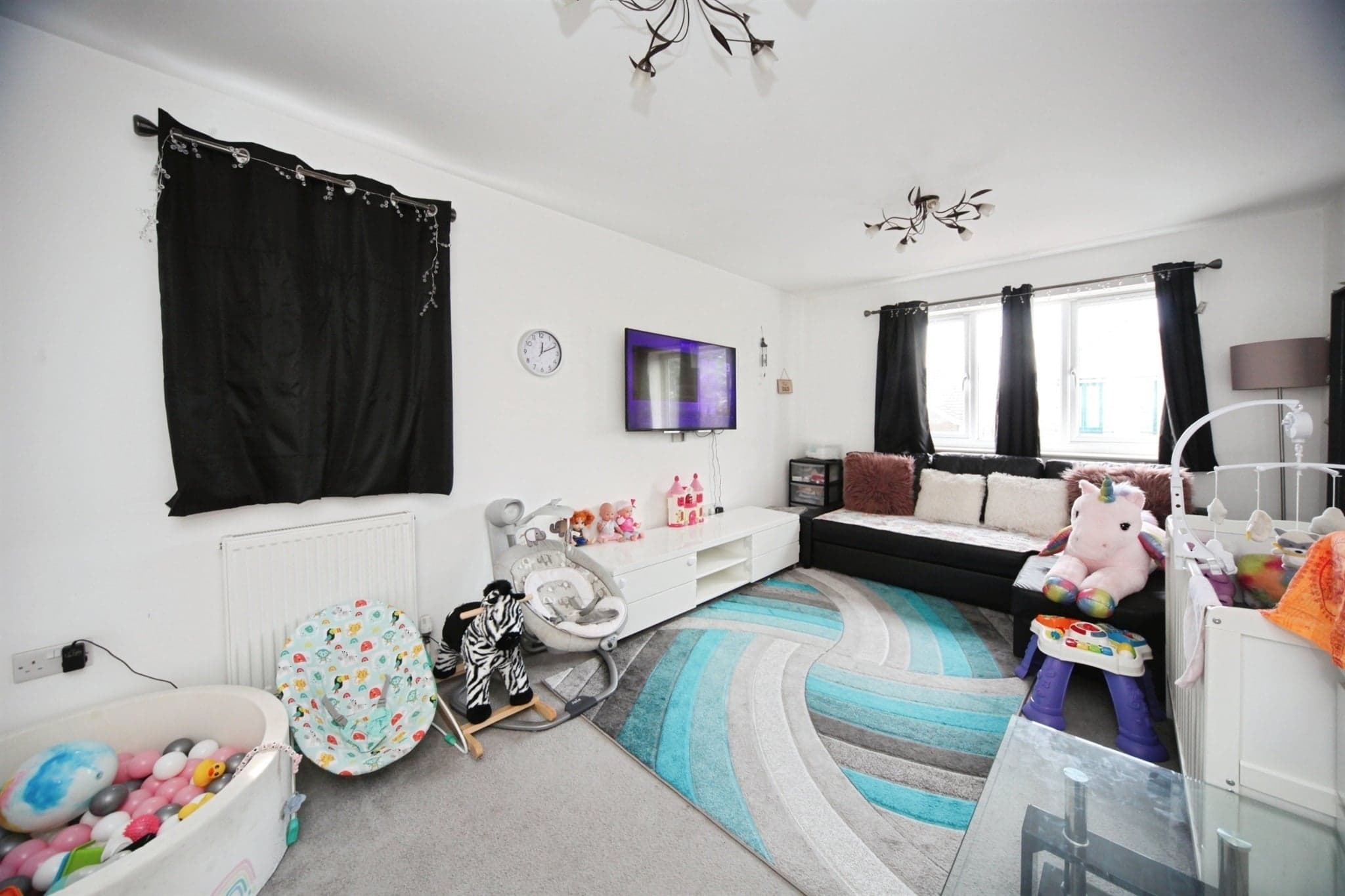 Property at Marsh Road, Luton