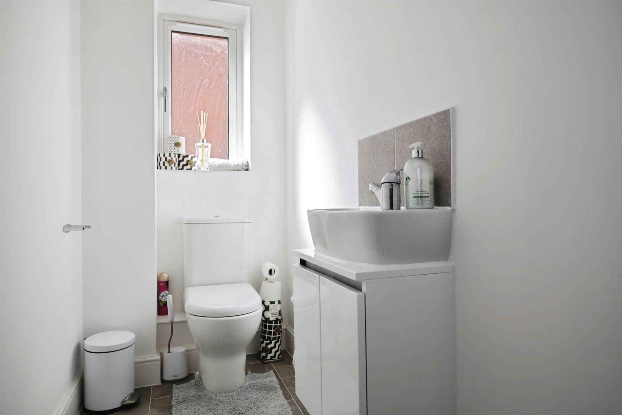 Property at Anchitel Green, Bishops Tachbrook, Leamington Spa