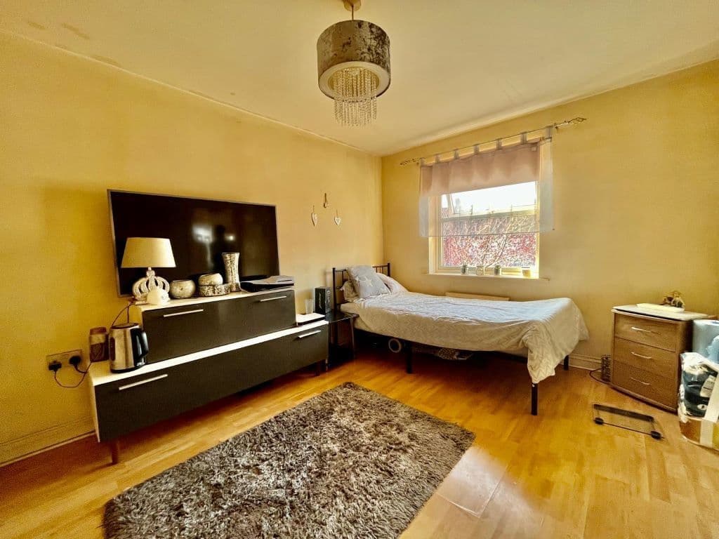 Property at Trent Square, Gillingham