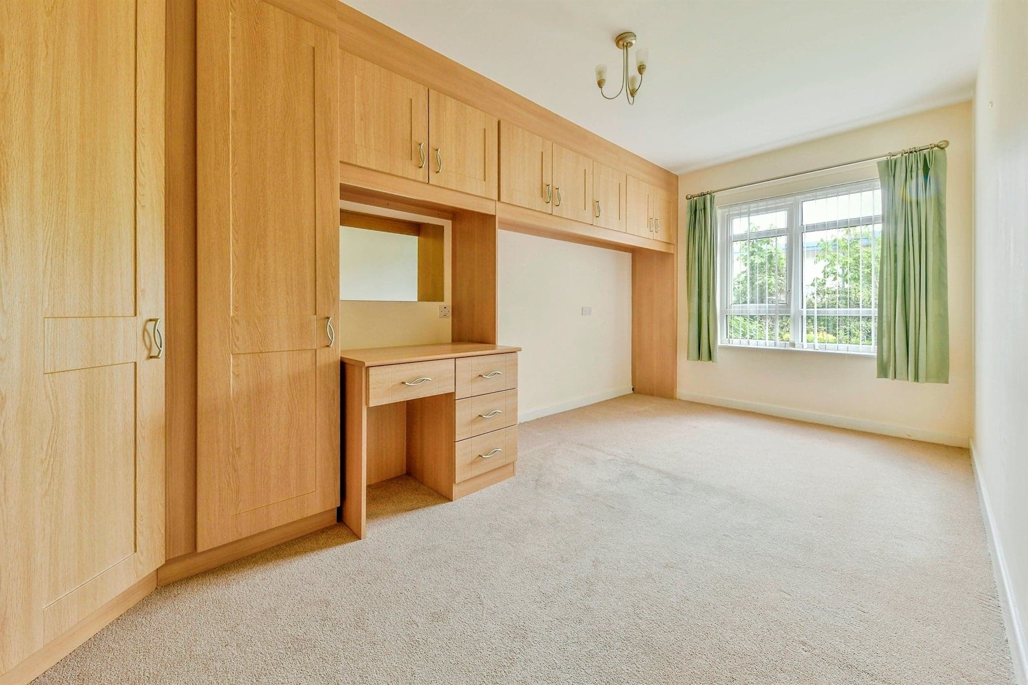 Property at Elmside Walk, Hitchin