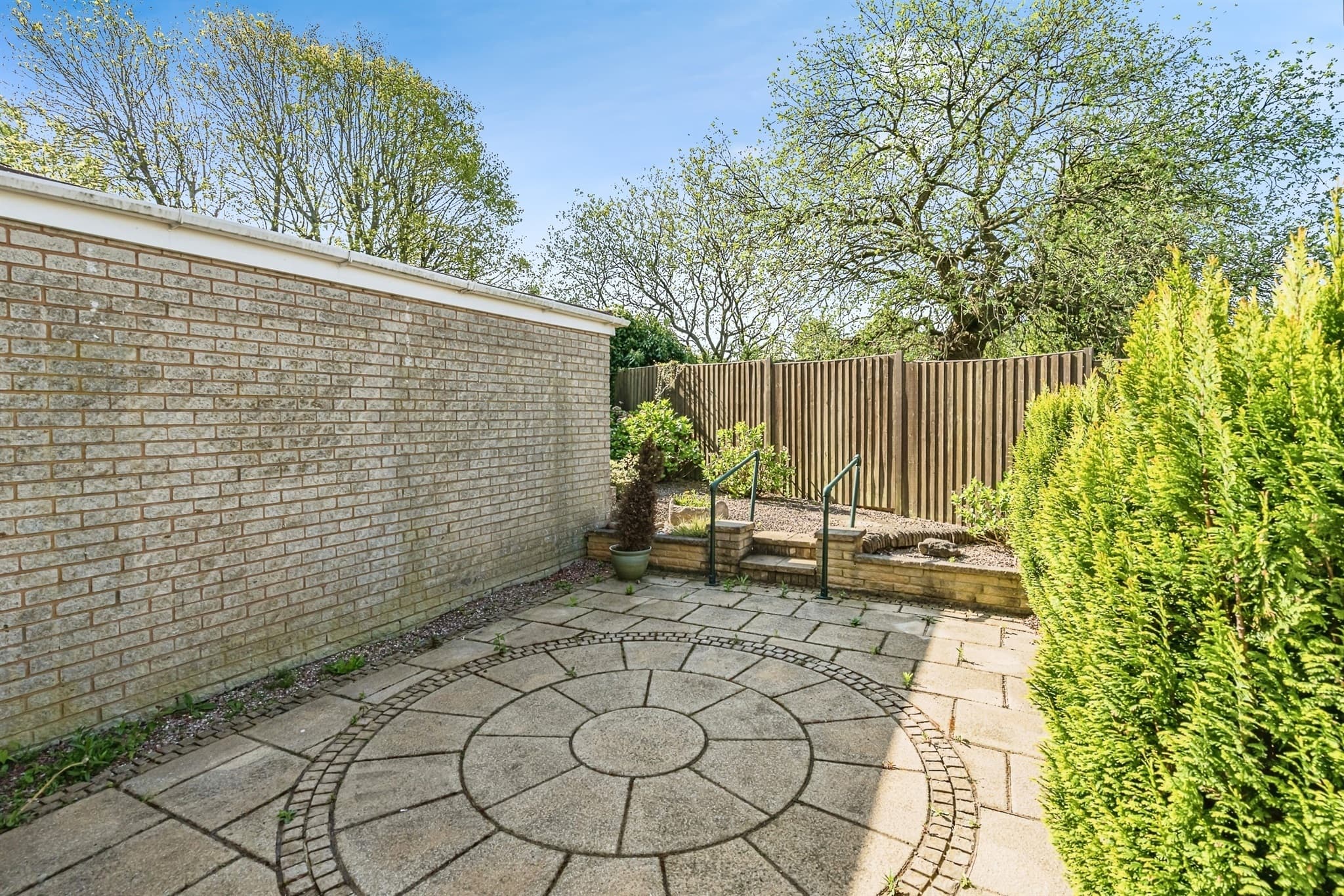 Property at Wombourne Close, Dudley