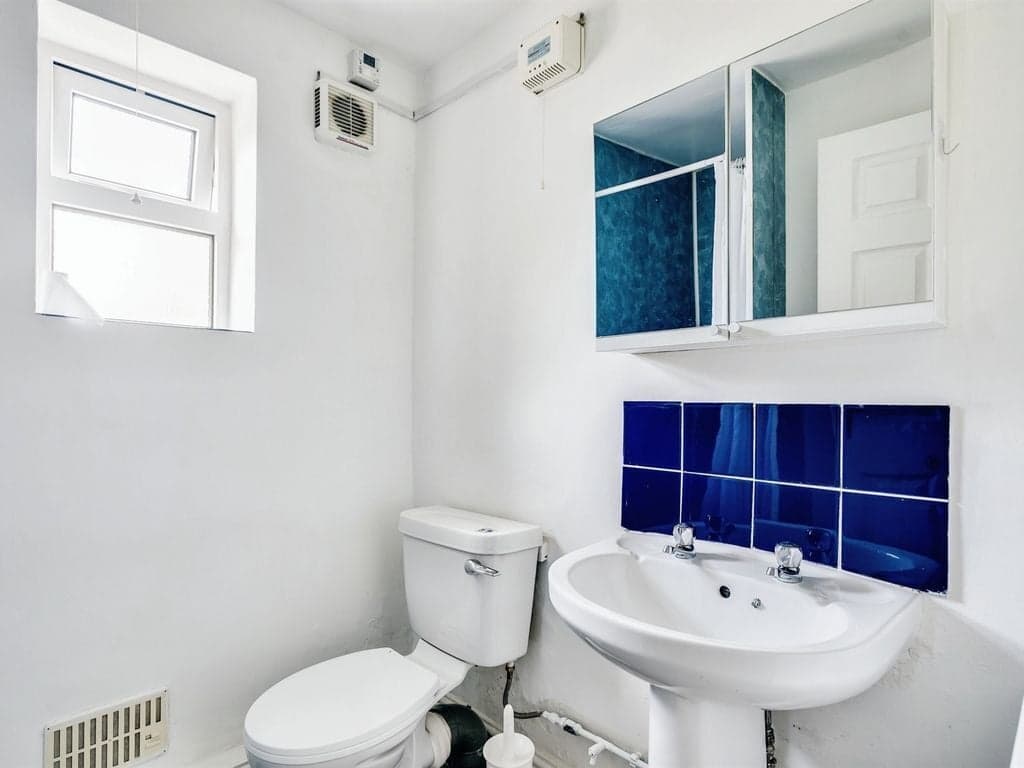 Property at Donnington Bridge Road, Oxford