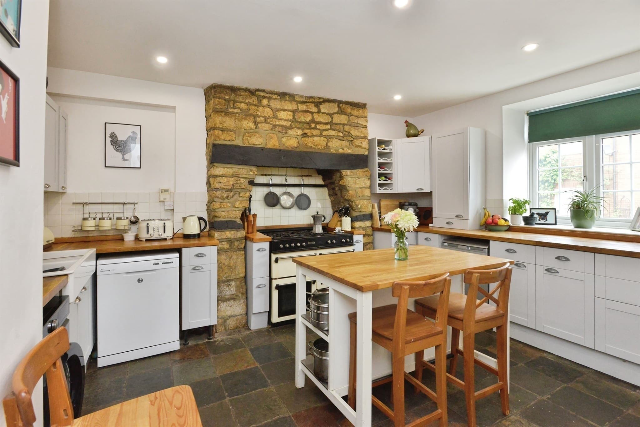 Property at High Street, Hanslope, MILTON KEYNES