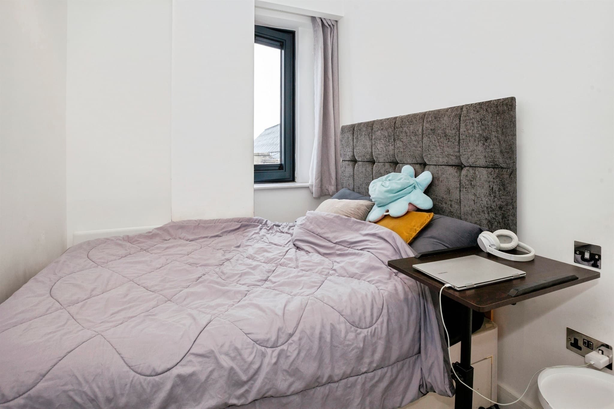 Property at Bath Road, Slough