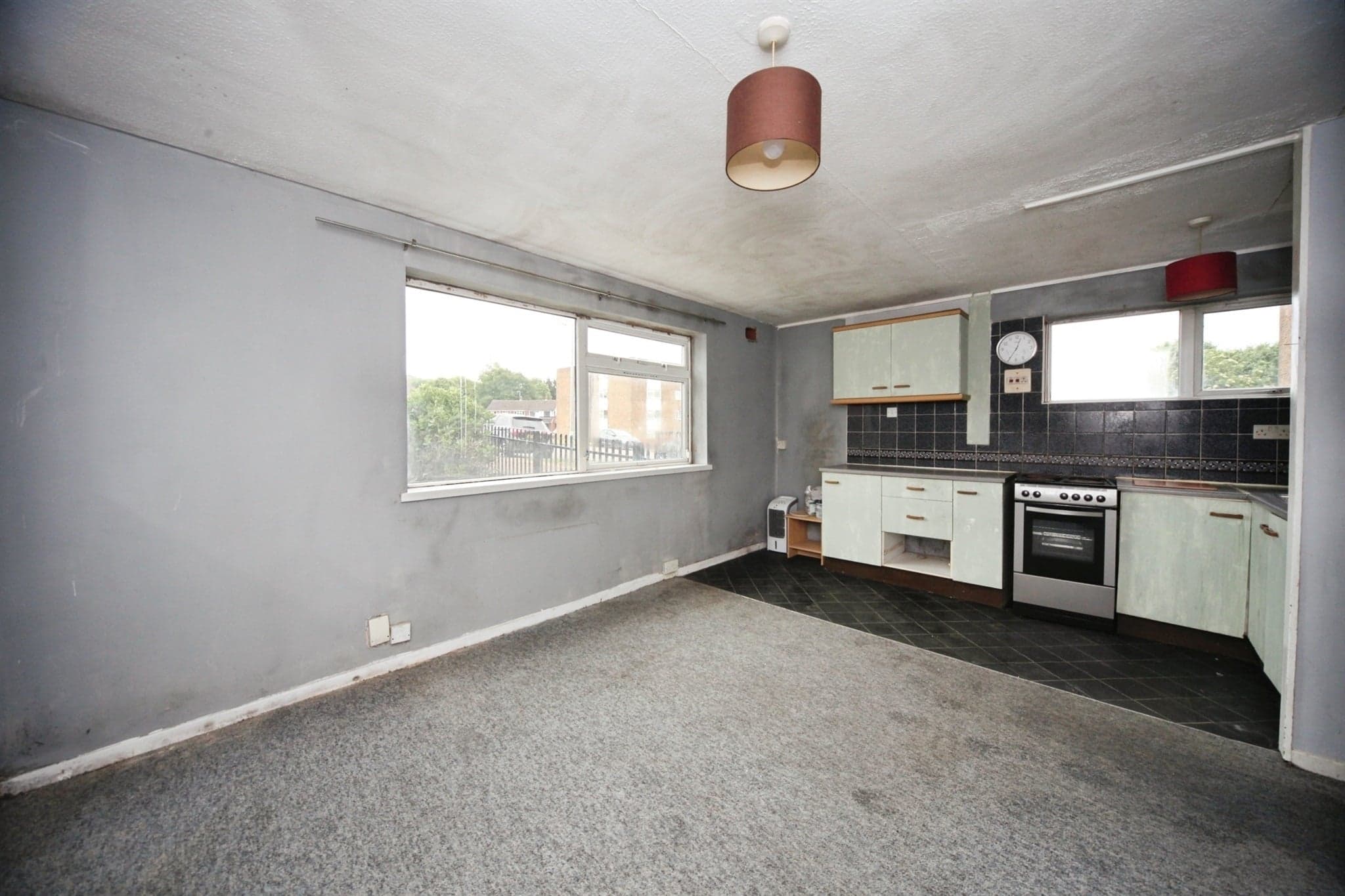 Property at Handcross Road, Luton