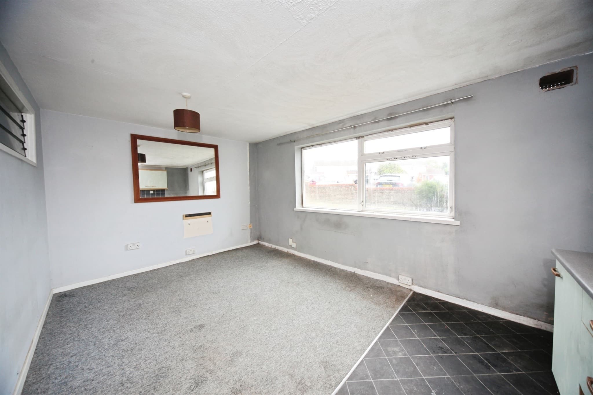 Property at Handcross Road, Luton