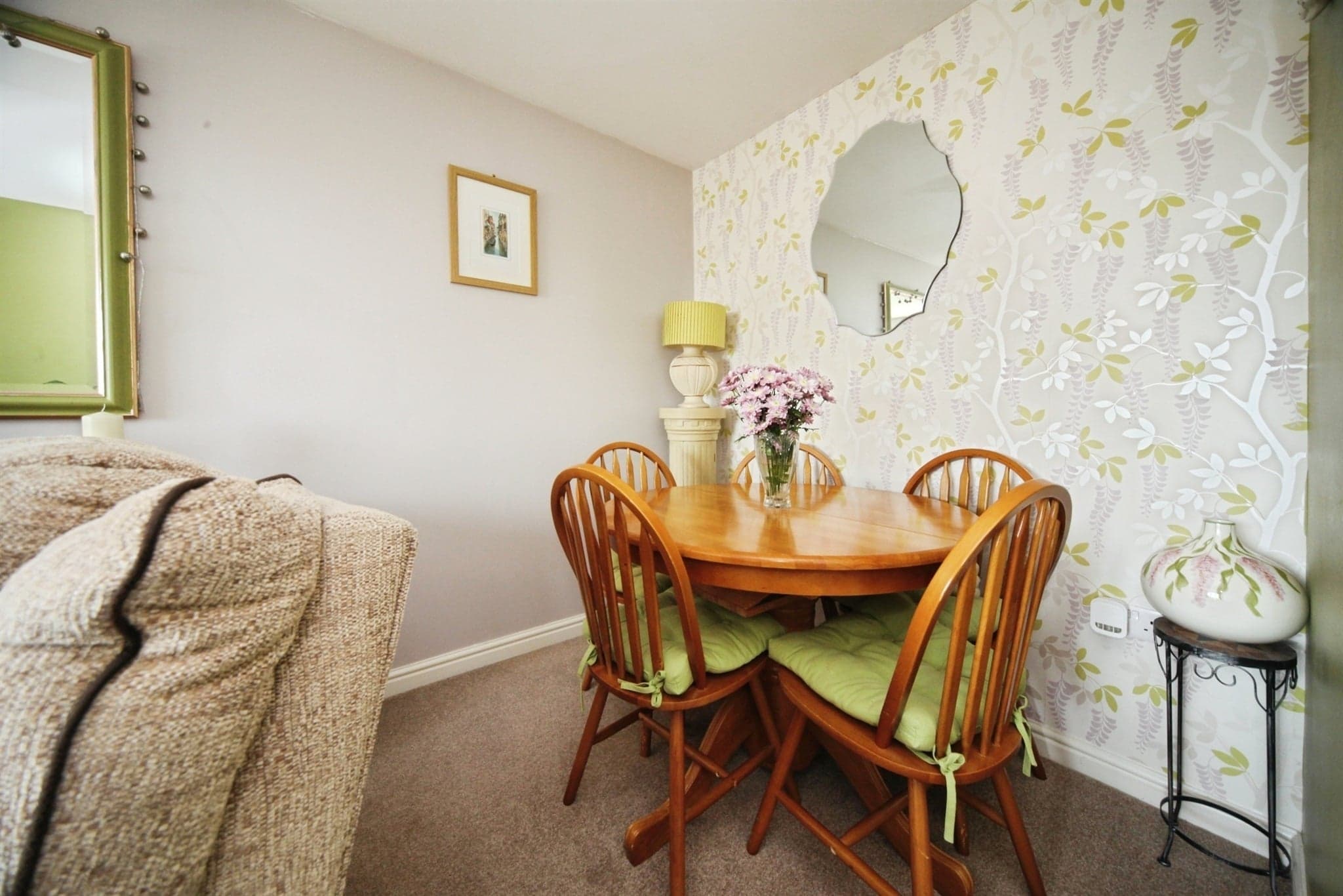 Property at Watling Gardens, DUNSTABLE