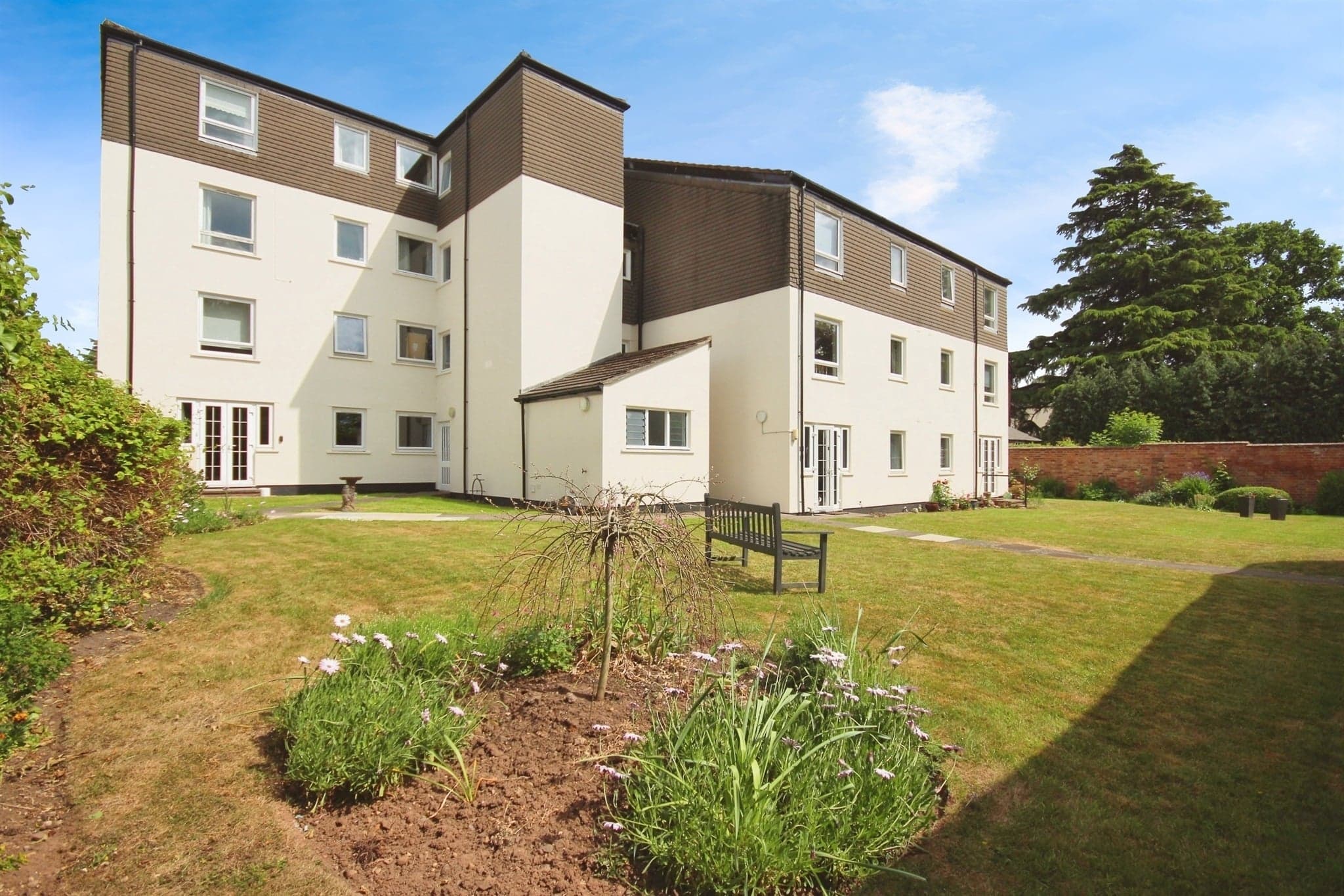 Property at Kenilworth Road, LEAMINGTON SPA