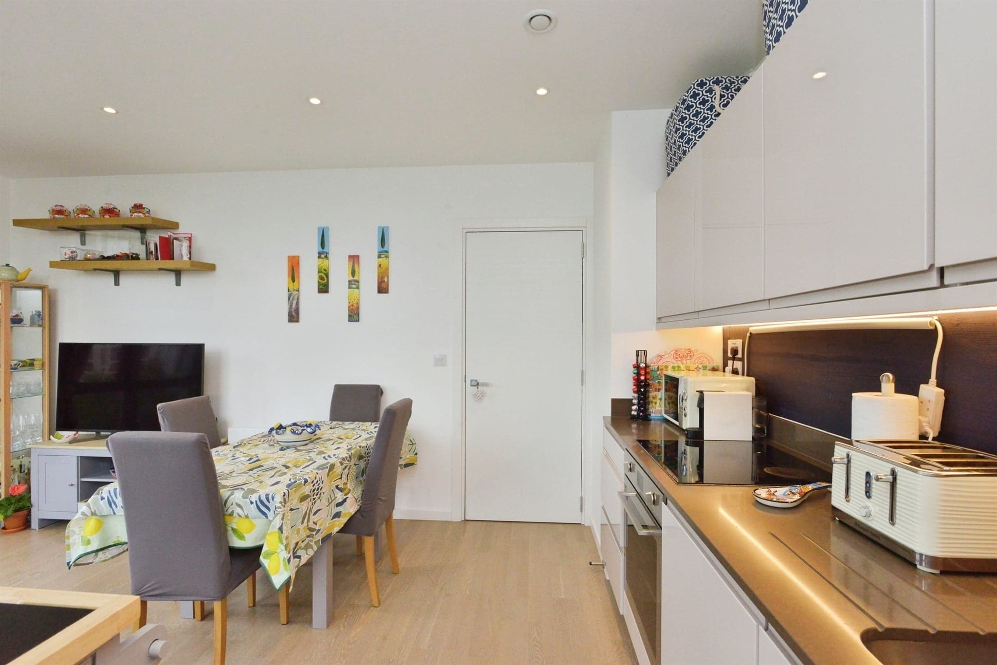 Property at Silbury Boulevard, Milton Keynes