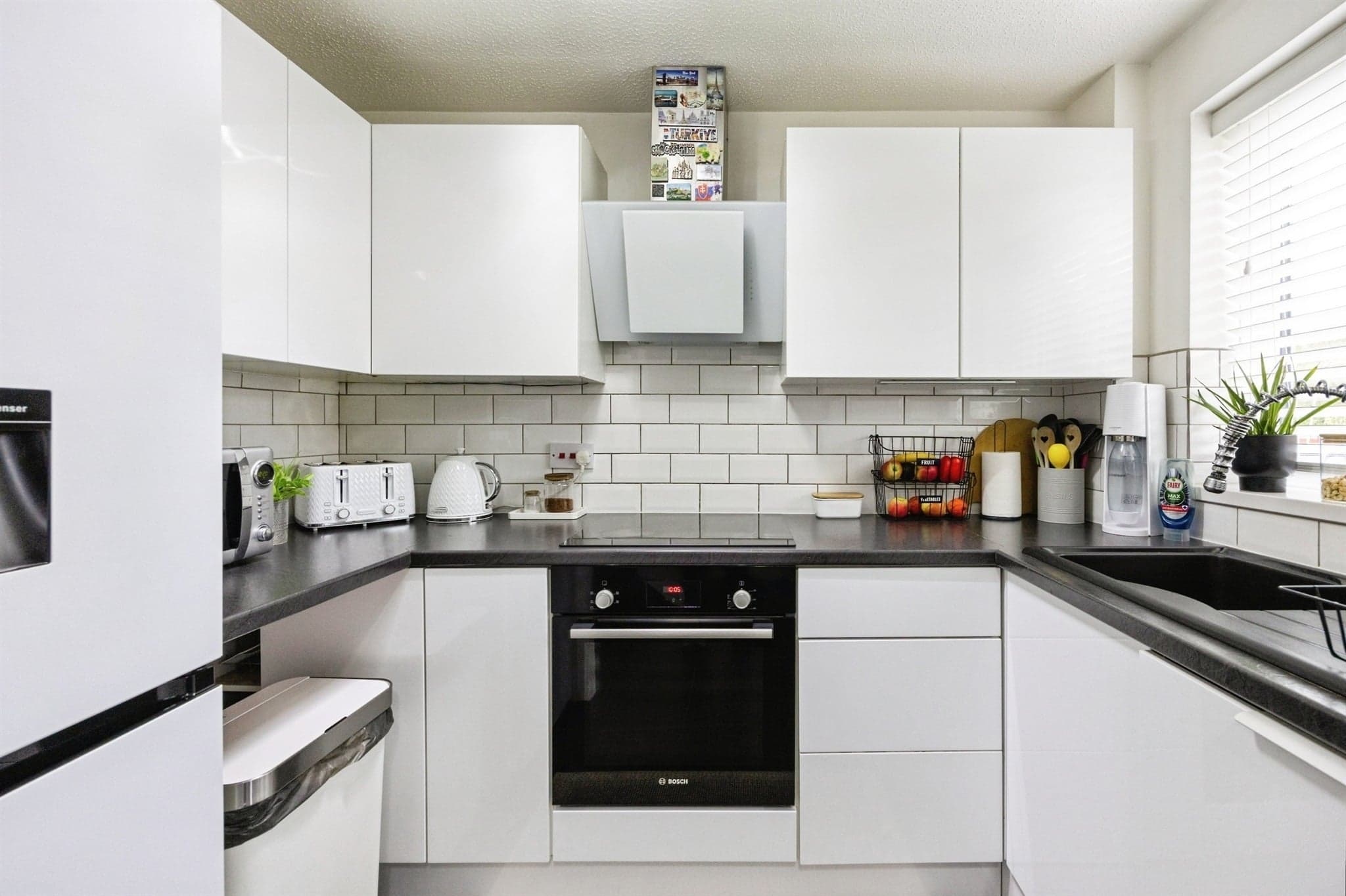 Property at Falcon Way, Ashford