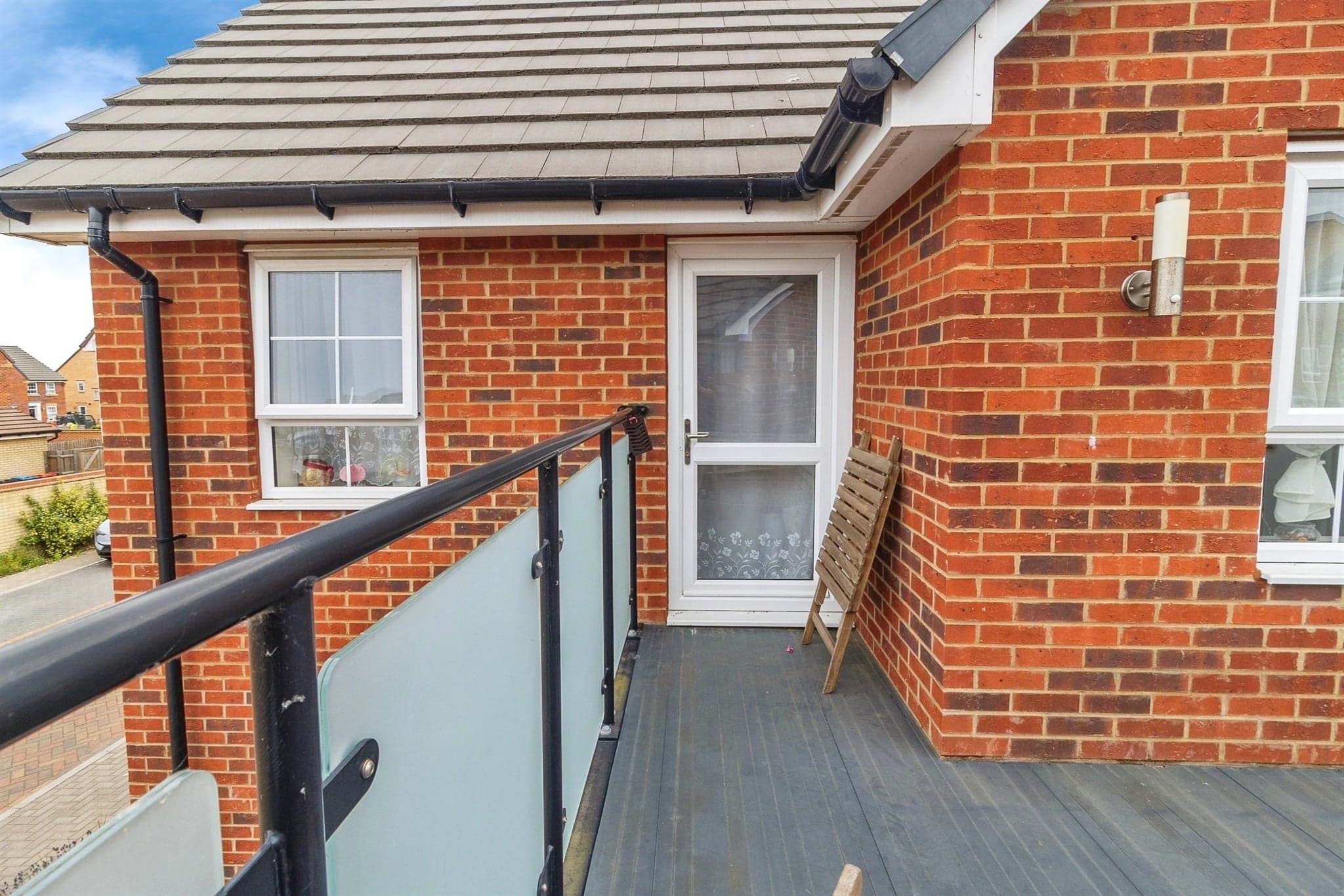 Property at Lithgows Avenue, Brooklands, Milton Keynes