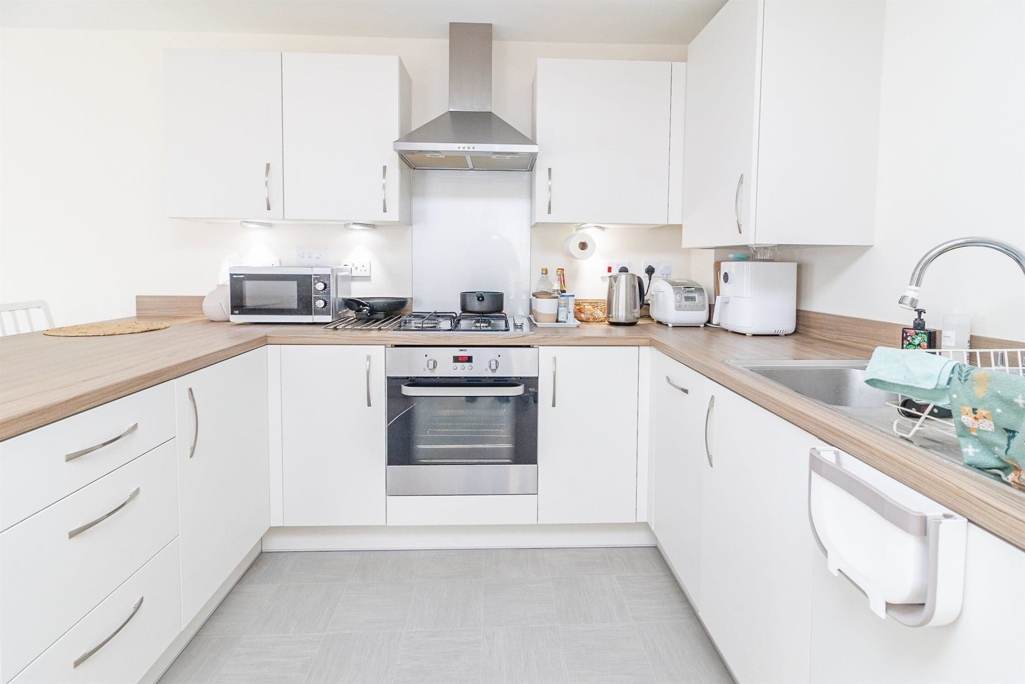 Property at Lithgows Avenue, Brooklands, Milton Keynes