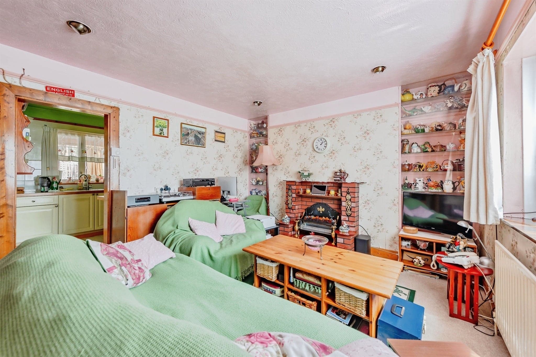 Property at Beechwood Villas, Redhill