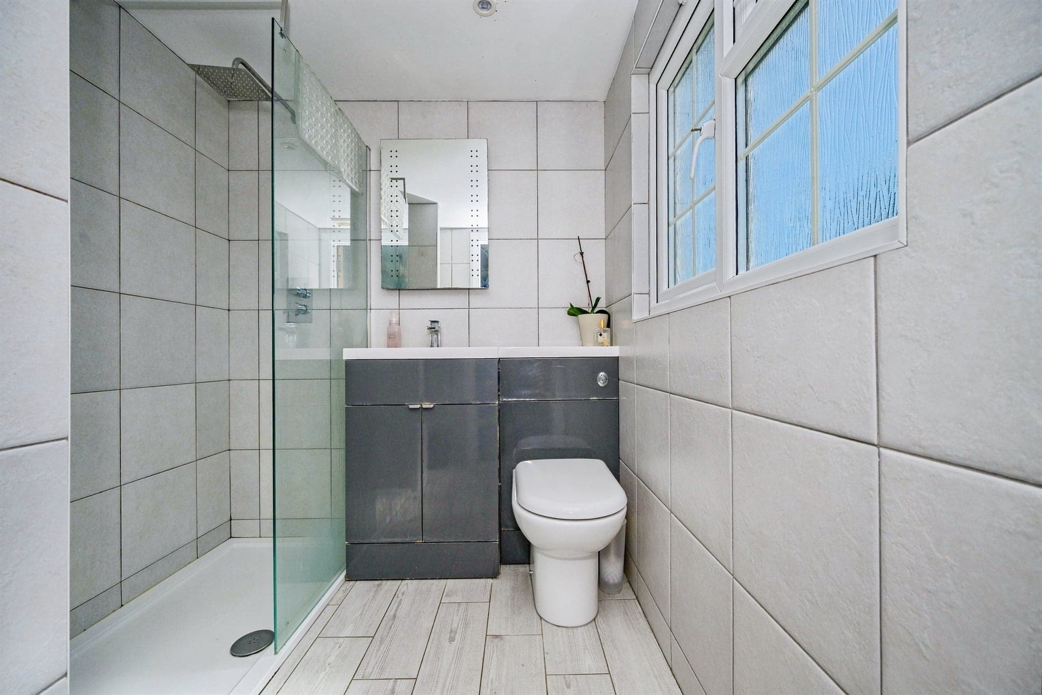 Property at Hunters Ride, Bricket Wood, St. Albans