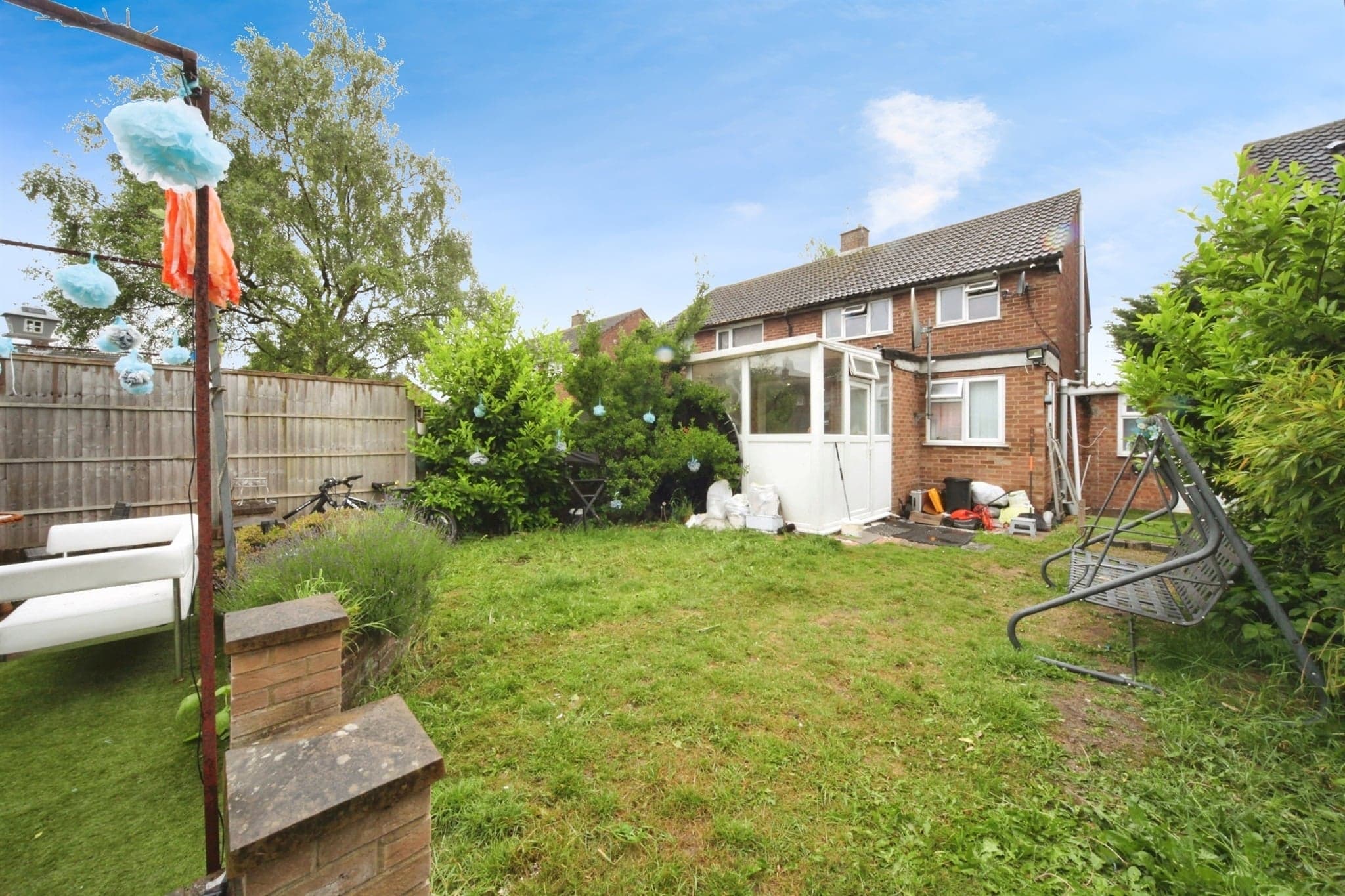 Property at Sundon Park Road, Luton