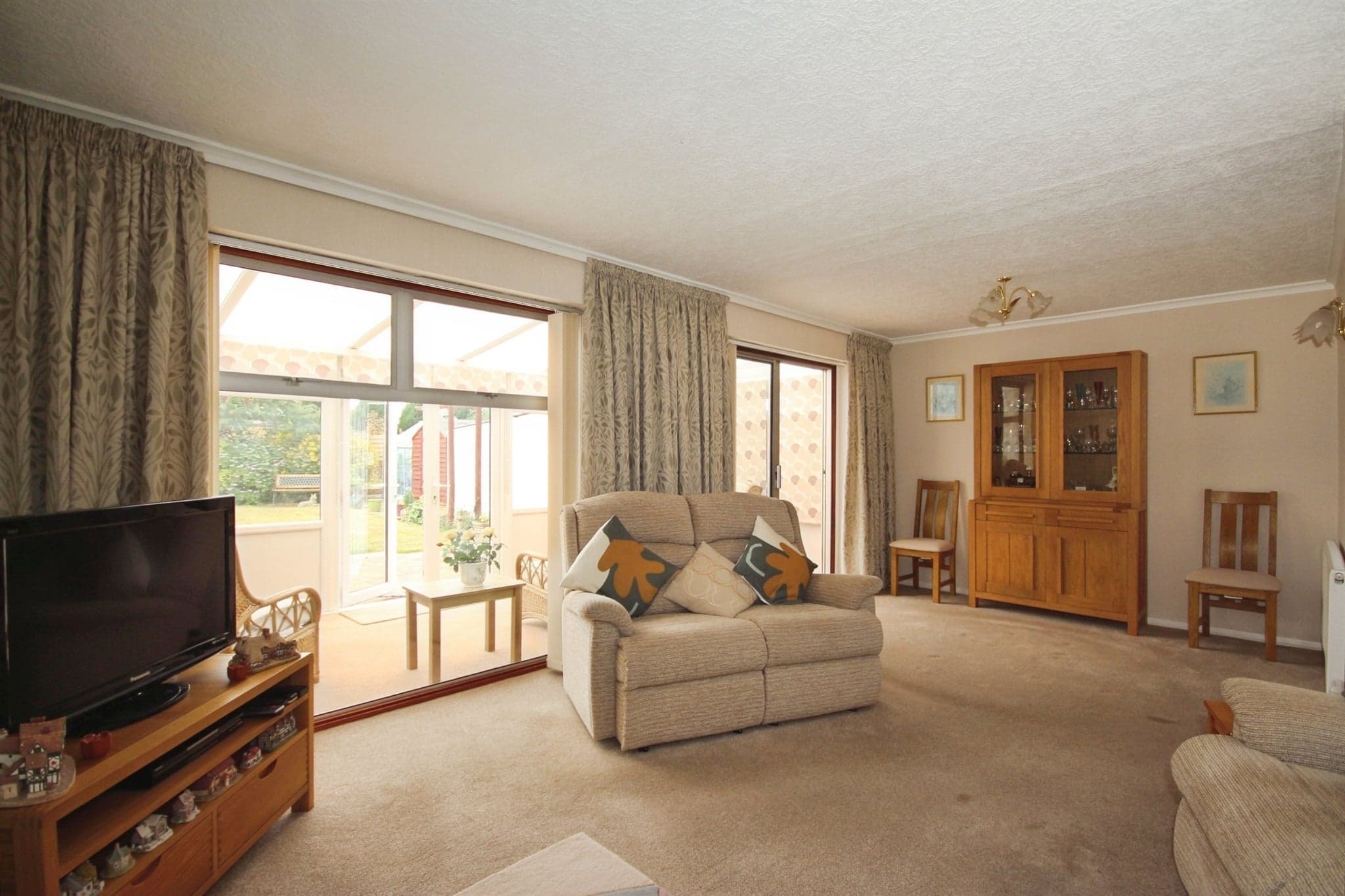 Property at Chandlers Road, Whitnash, Leamington Spa